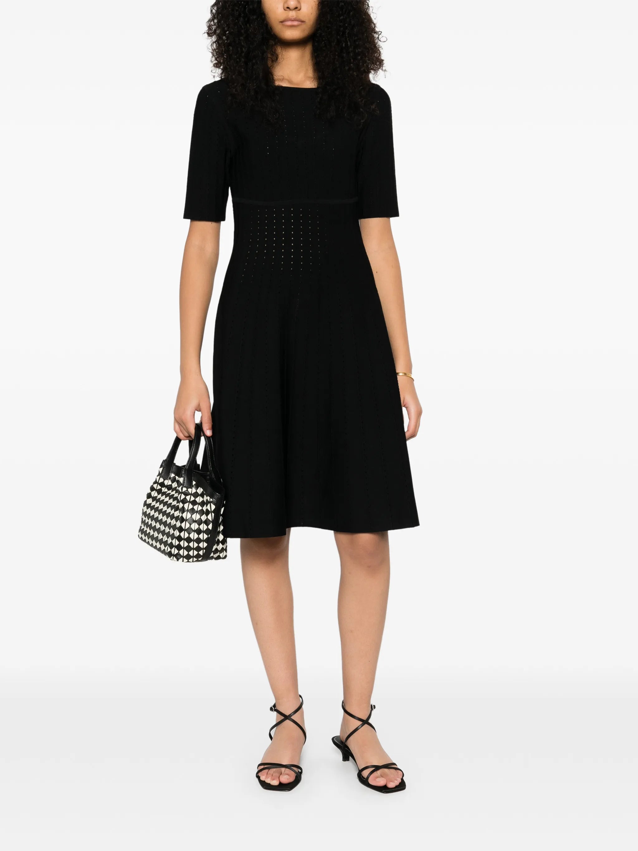 Short sleeve dress