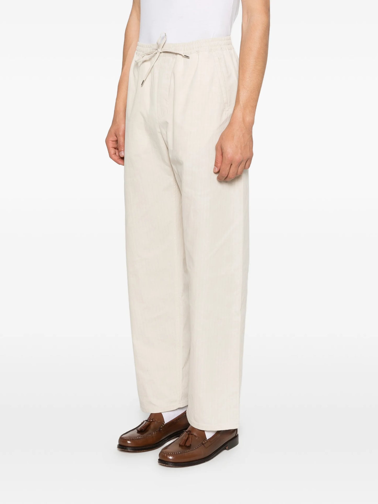 drawstring relaxed trousers
