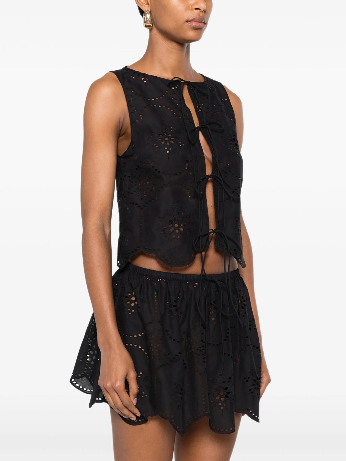 broderie-anglaise tie-fastening top