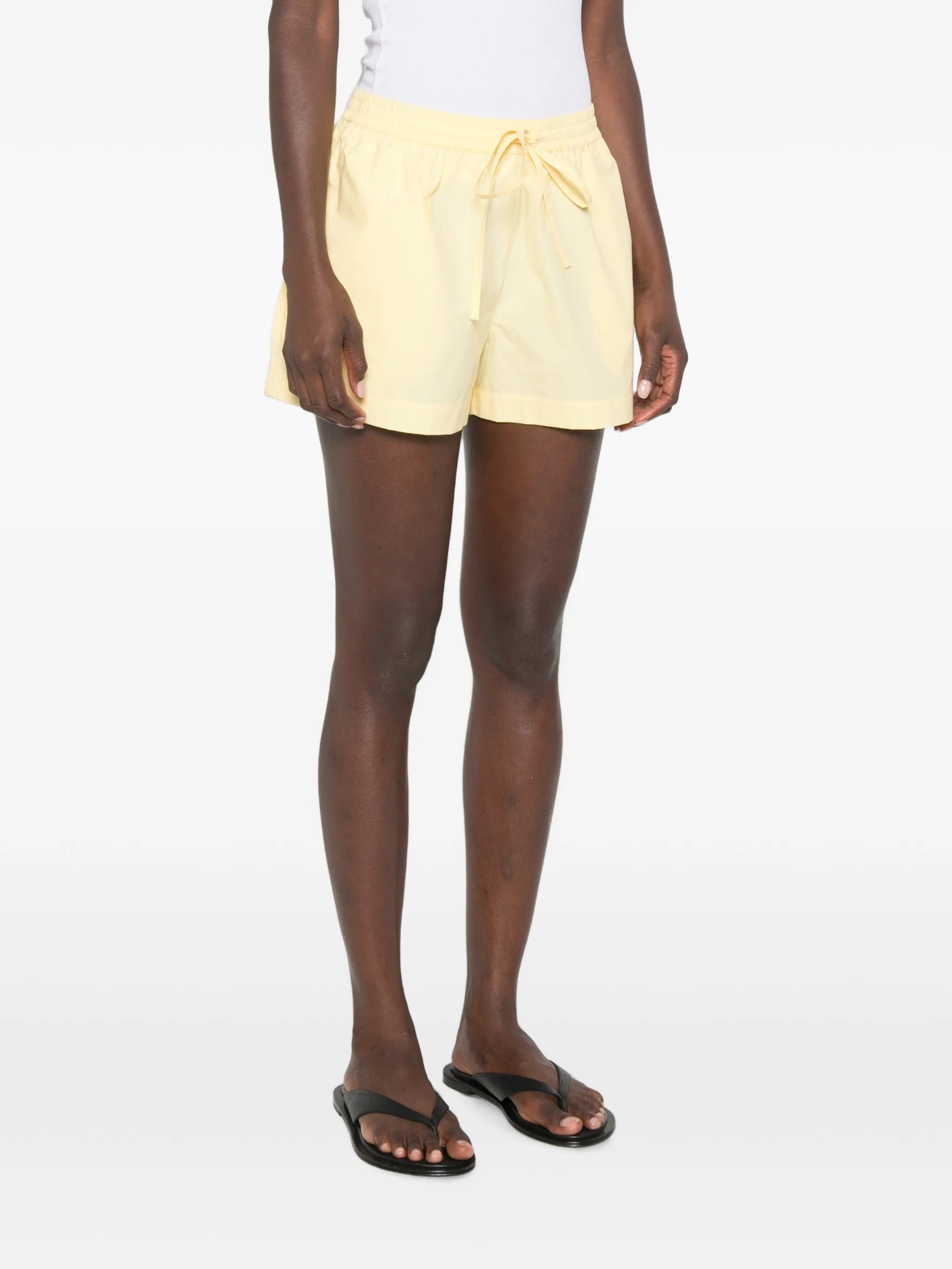 drawstring-waist shorts