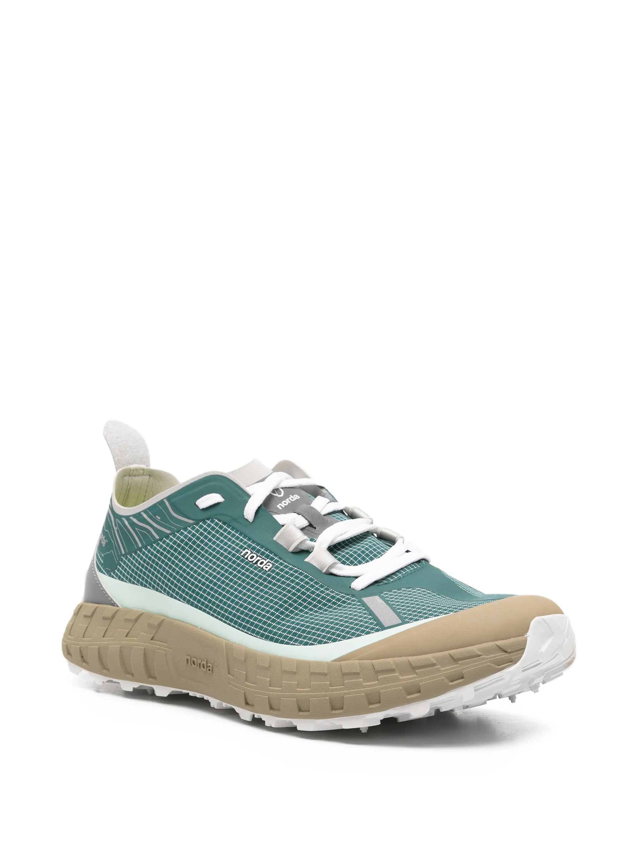 001A sneakers