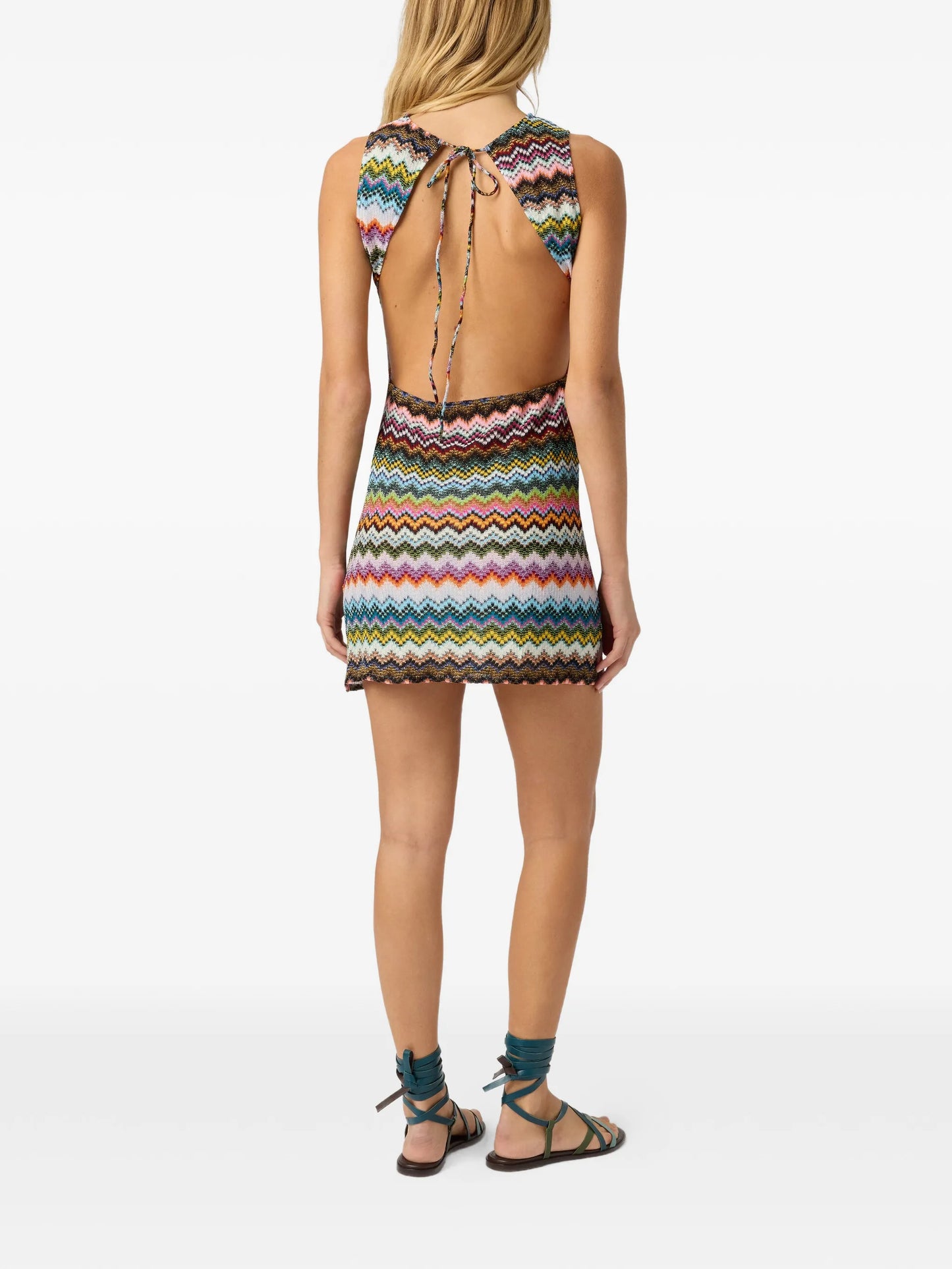 short cover-up in lamé viscose with pixel-effect zigzag motif