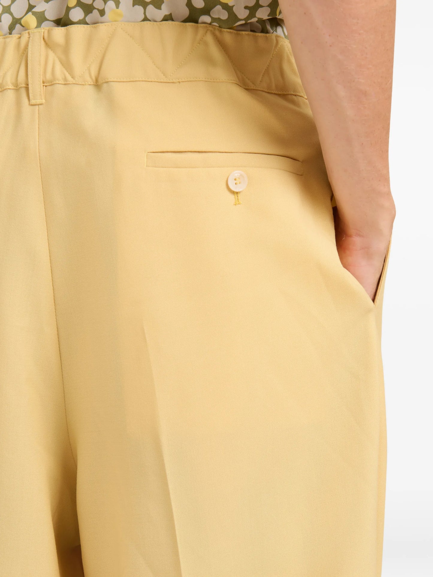 high-waist pleated trousers