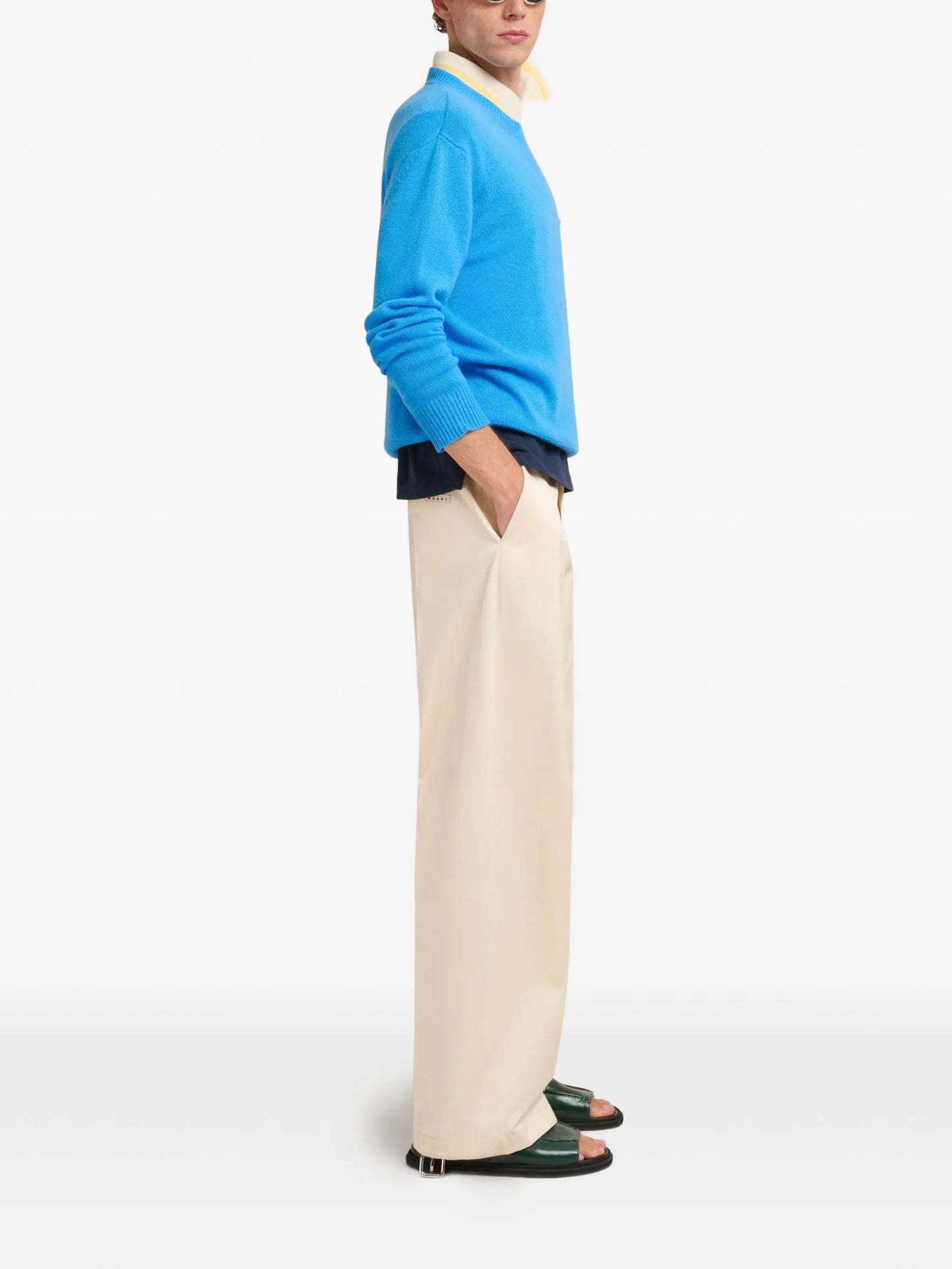 striped collar polo shirt