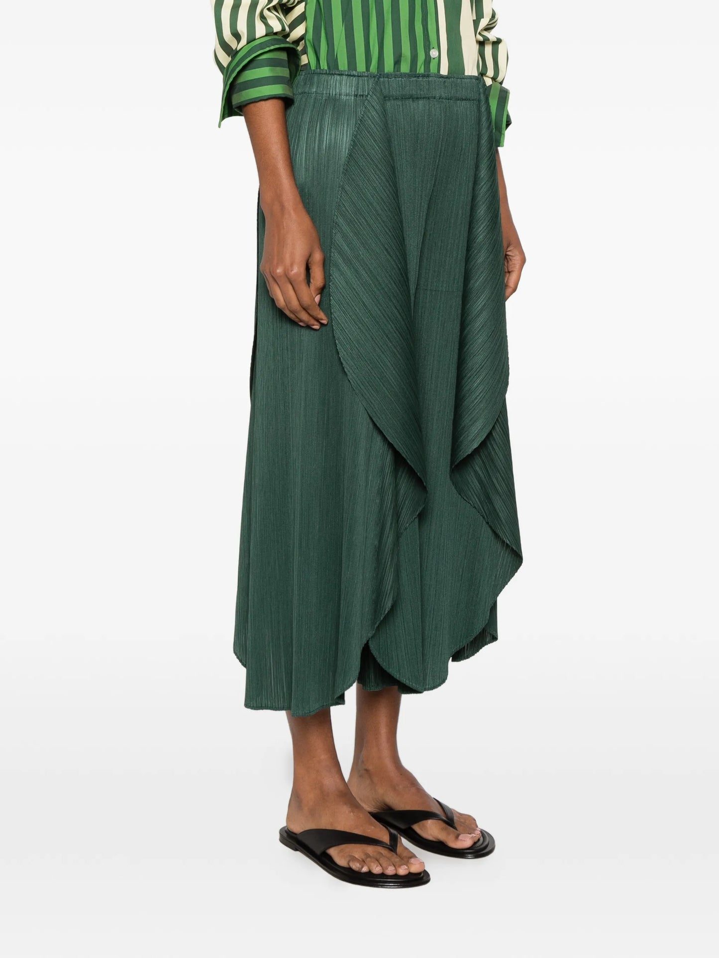 pleated draped trousers