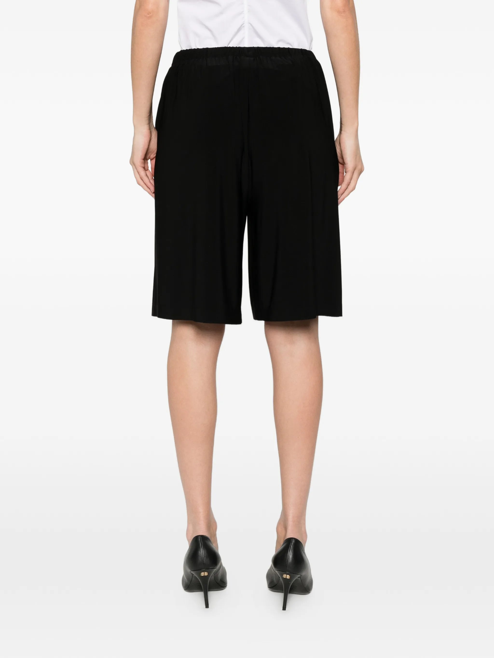 pleated bermuda shorts