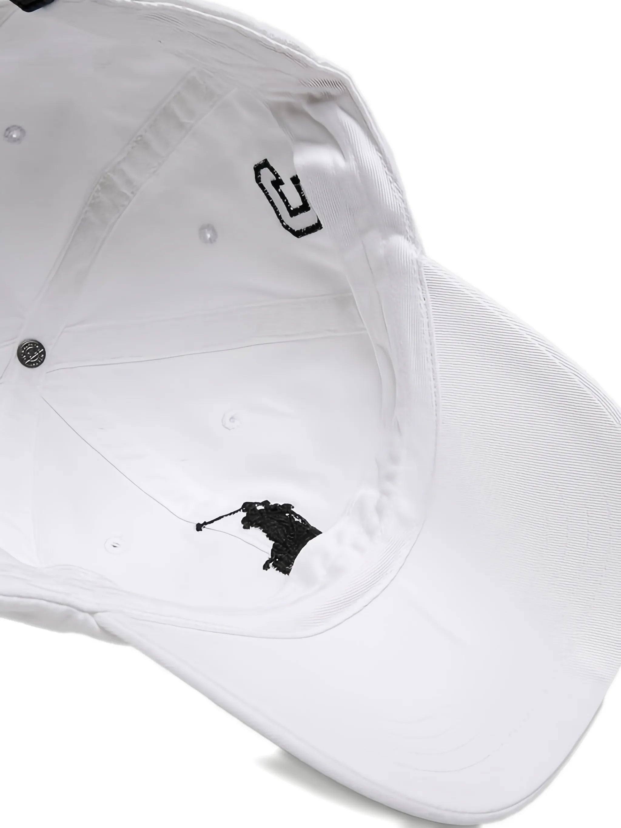 logo-detail hat