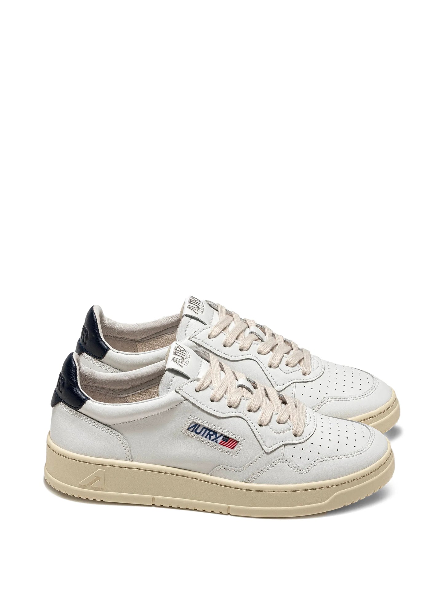 Medalist low sneakers