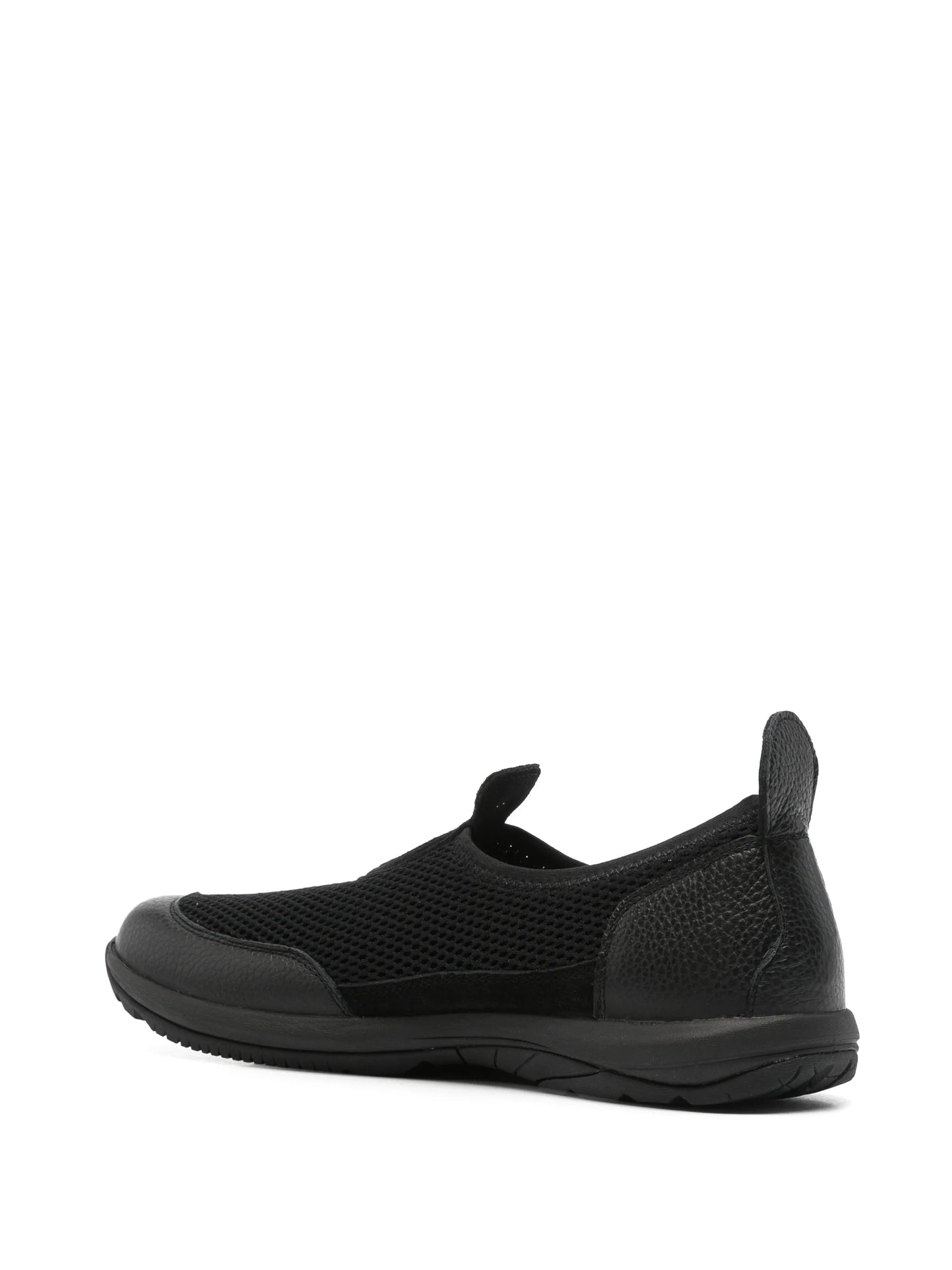 logo-detail slip-ons