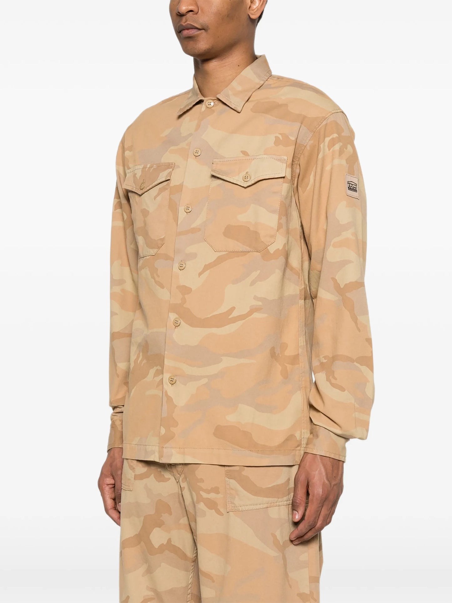 camouflage long-sleeve shirt