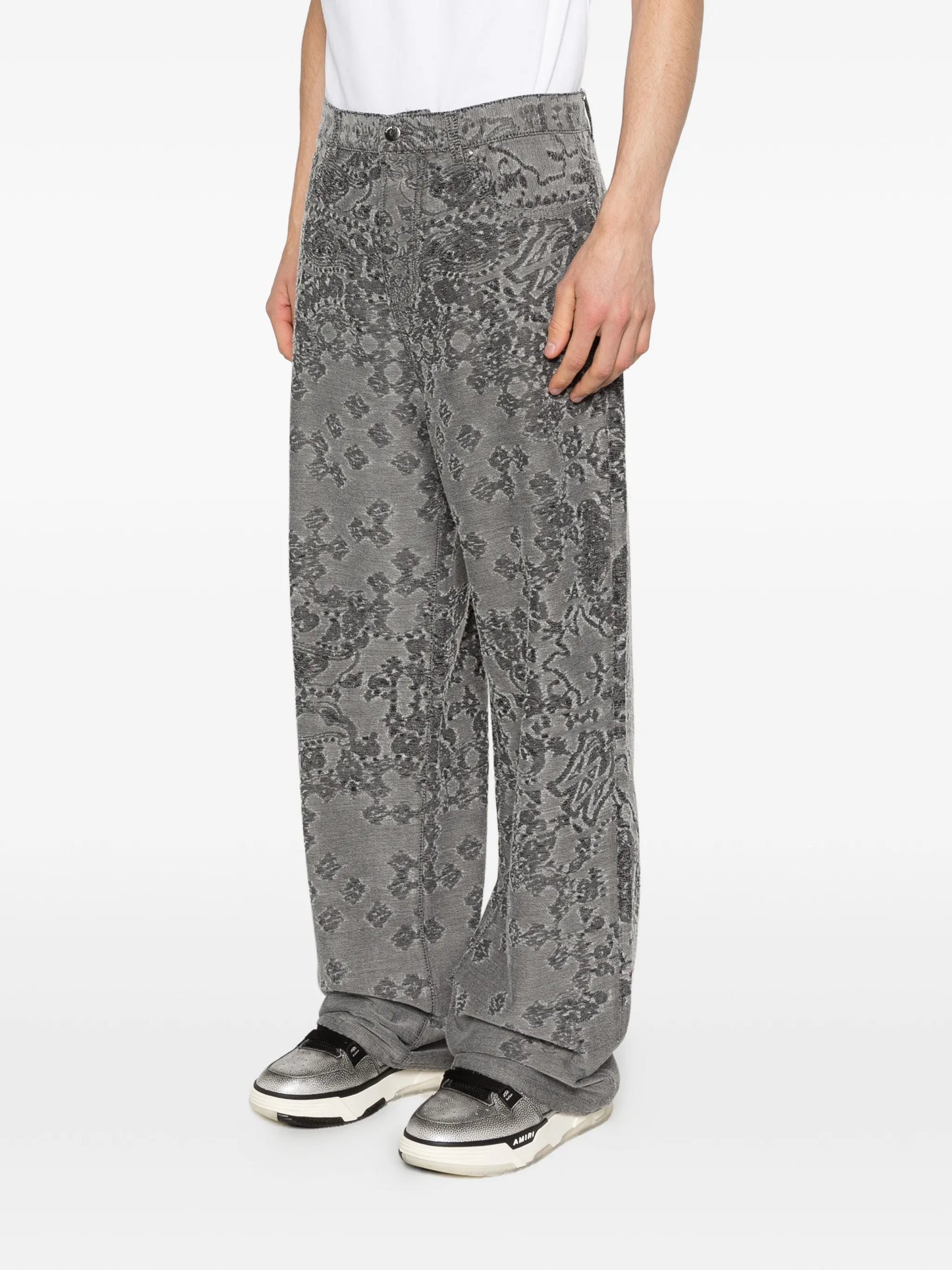 bandana baggy jeans