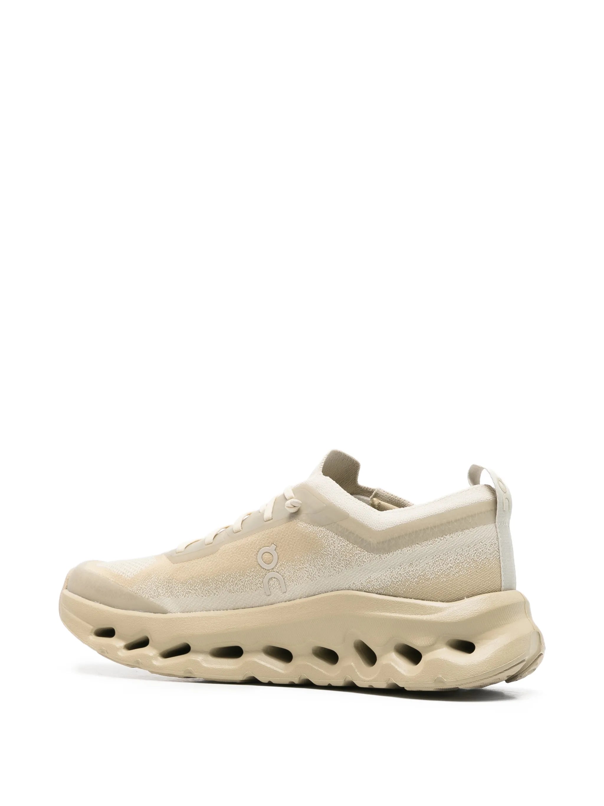 Cloudtilt sneakers