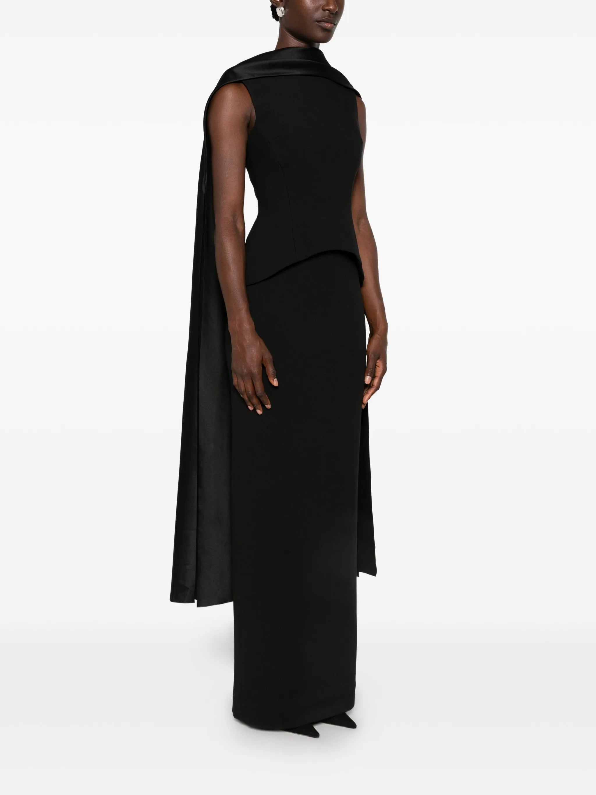 the Annie maxi dress in black