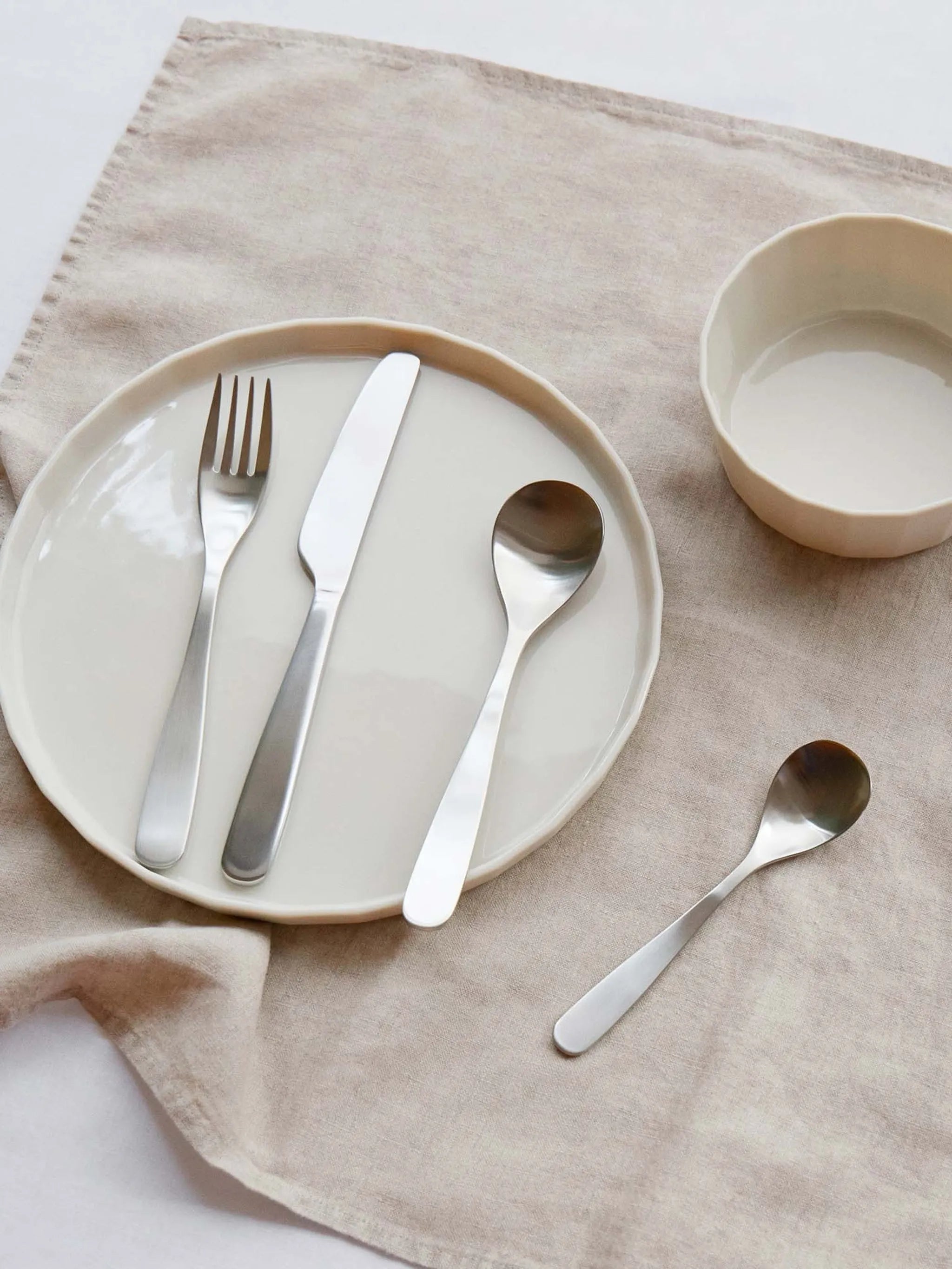 Altin cutlery set (six-person setting)