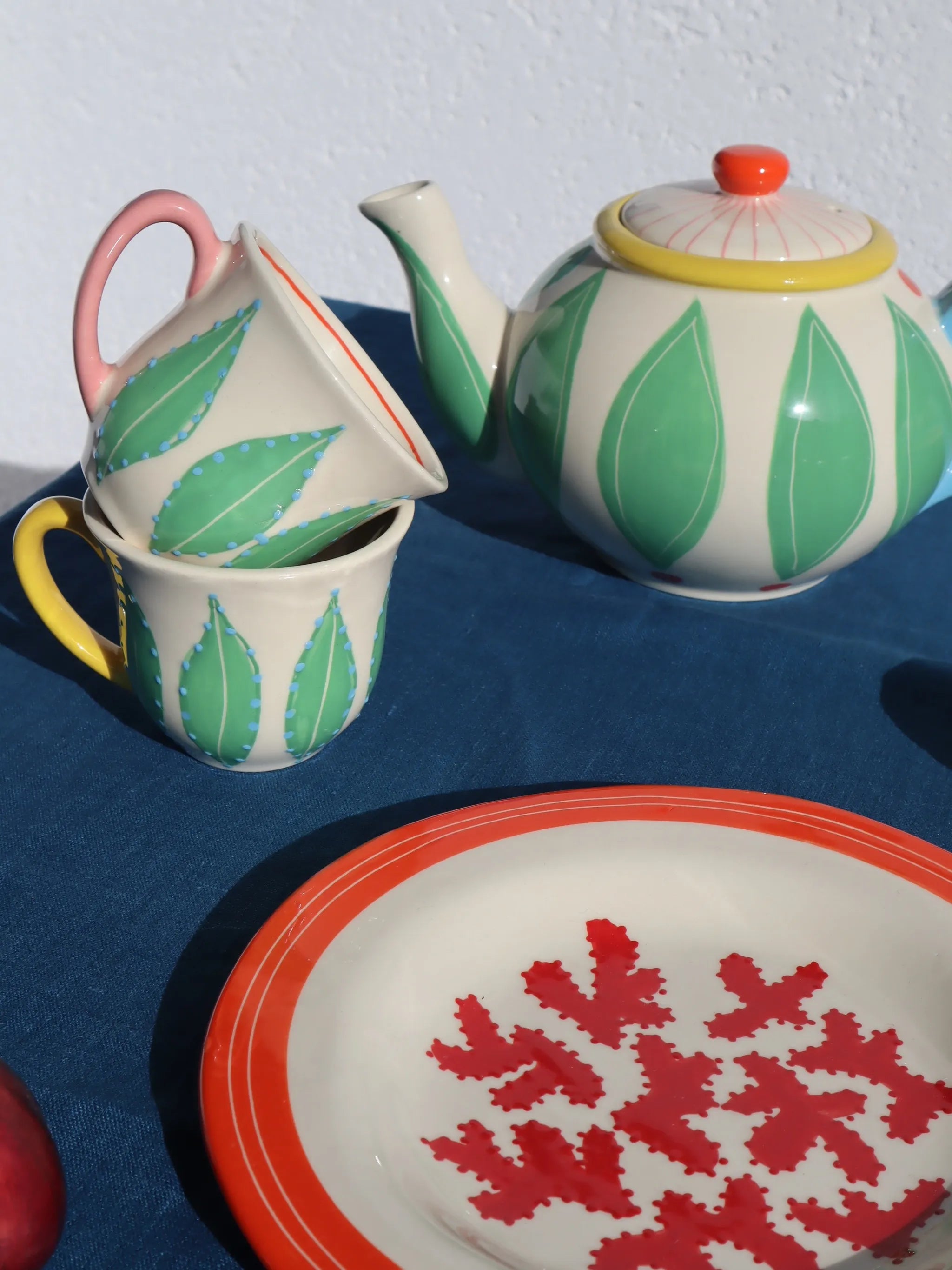 leaf-print mugs (set of two)