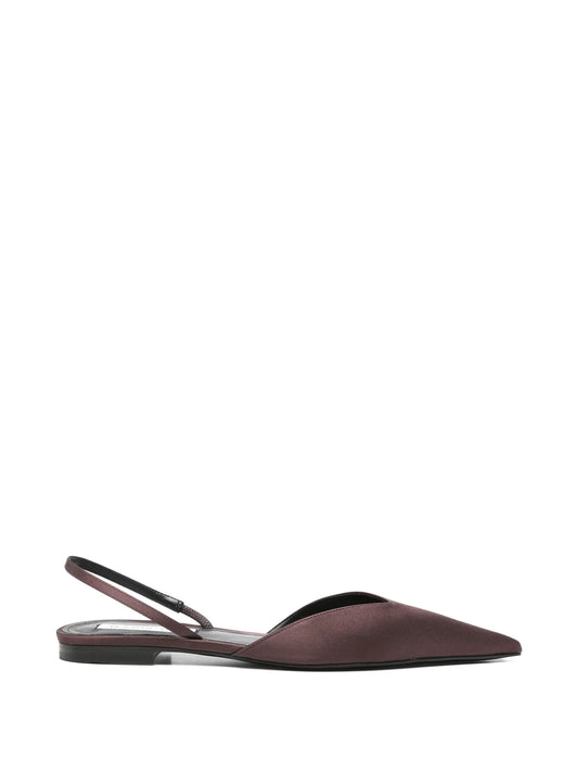 Angle Halter pumps