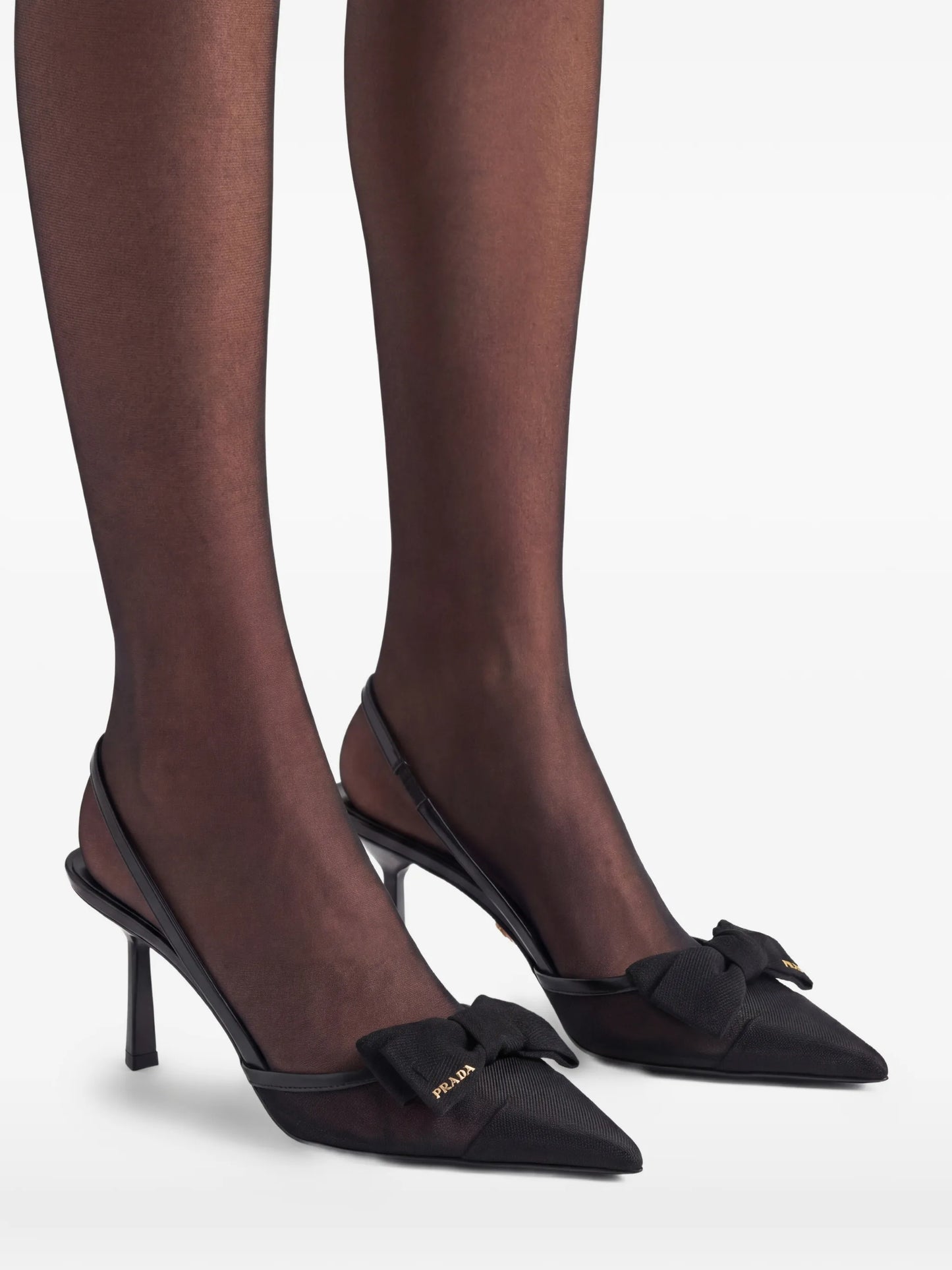 bow pointed-toe pumps