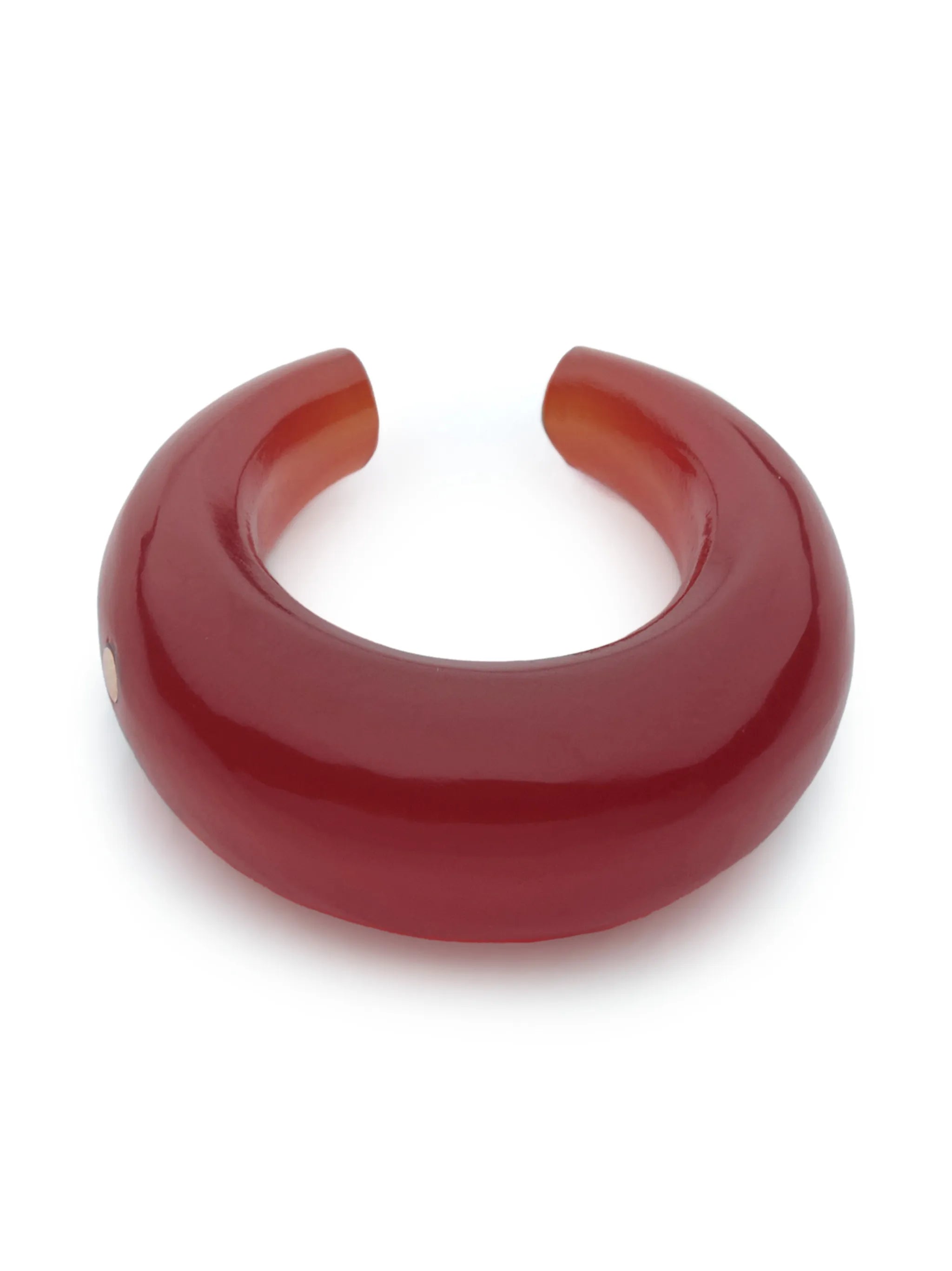 Criolla carnelian ear cuff