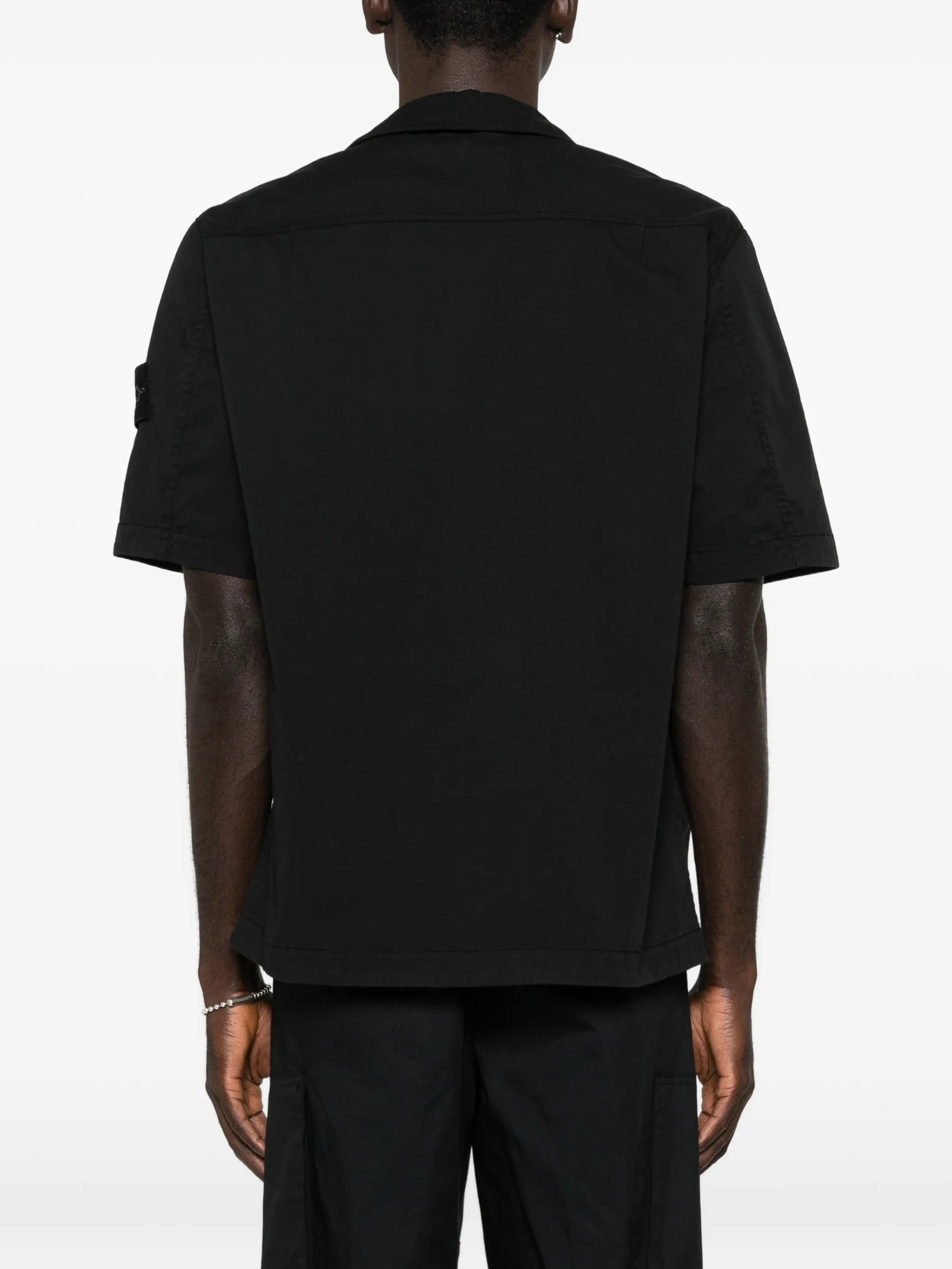 zi- pocket short-sleeve shirt