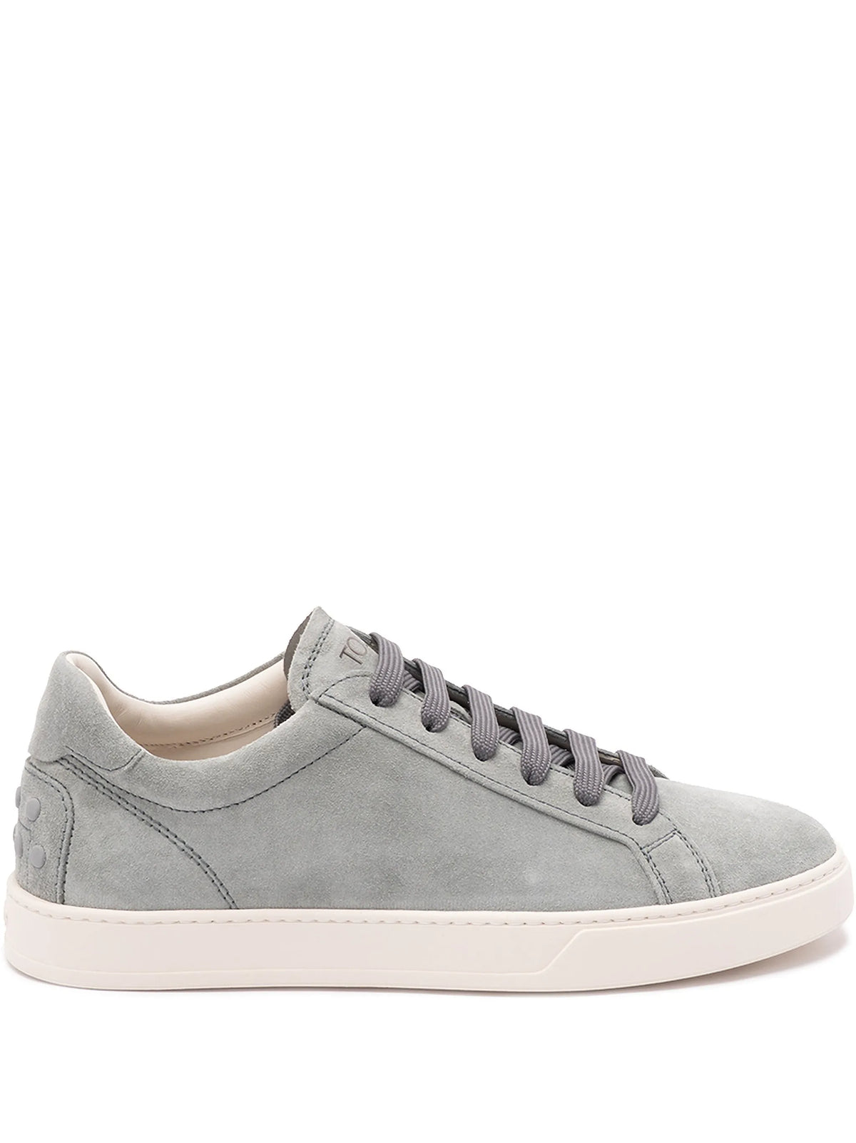 sneakers in suede
