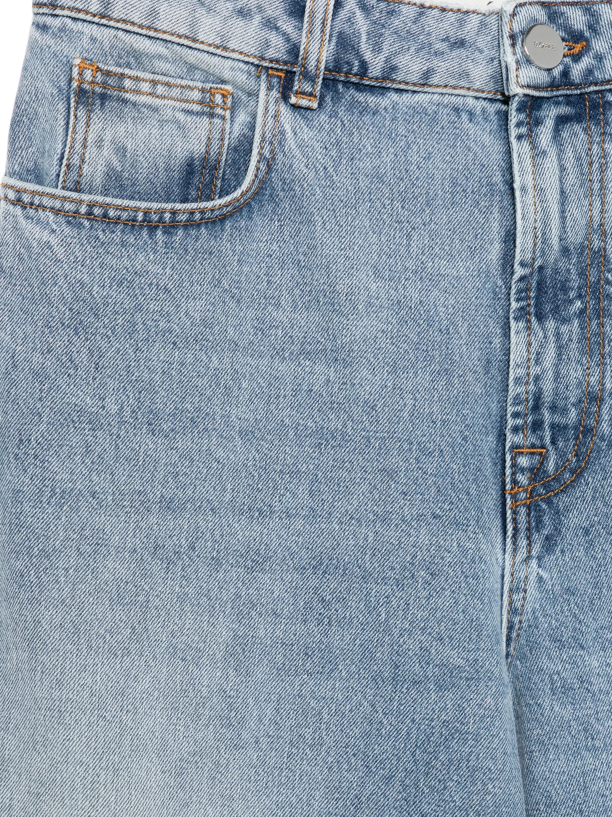 buttoned straight jeans