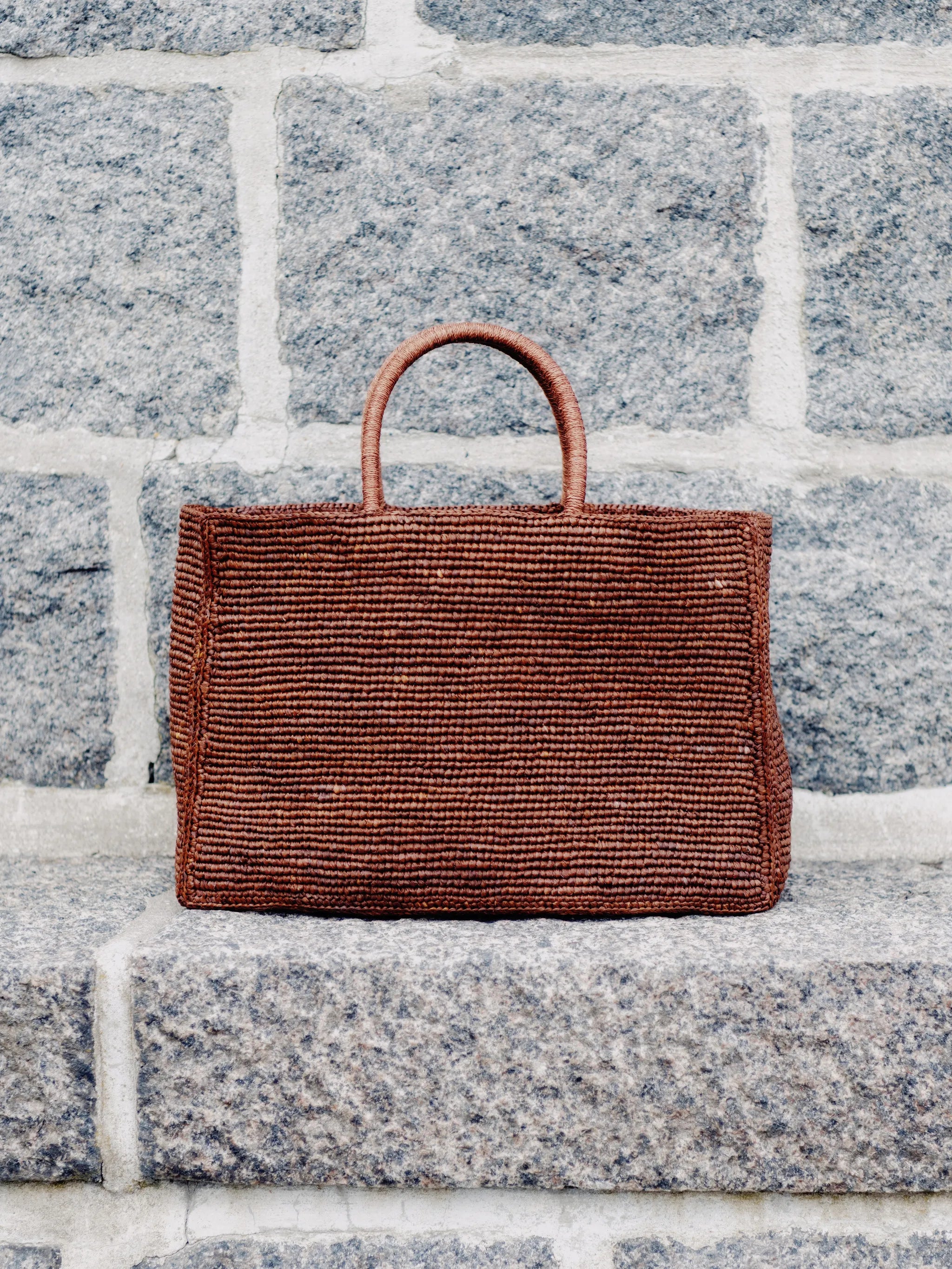 the Charlotte raffia bag large