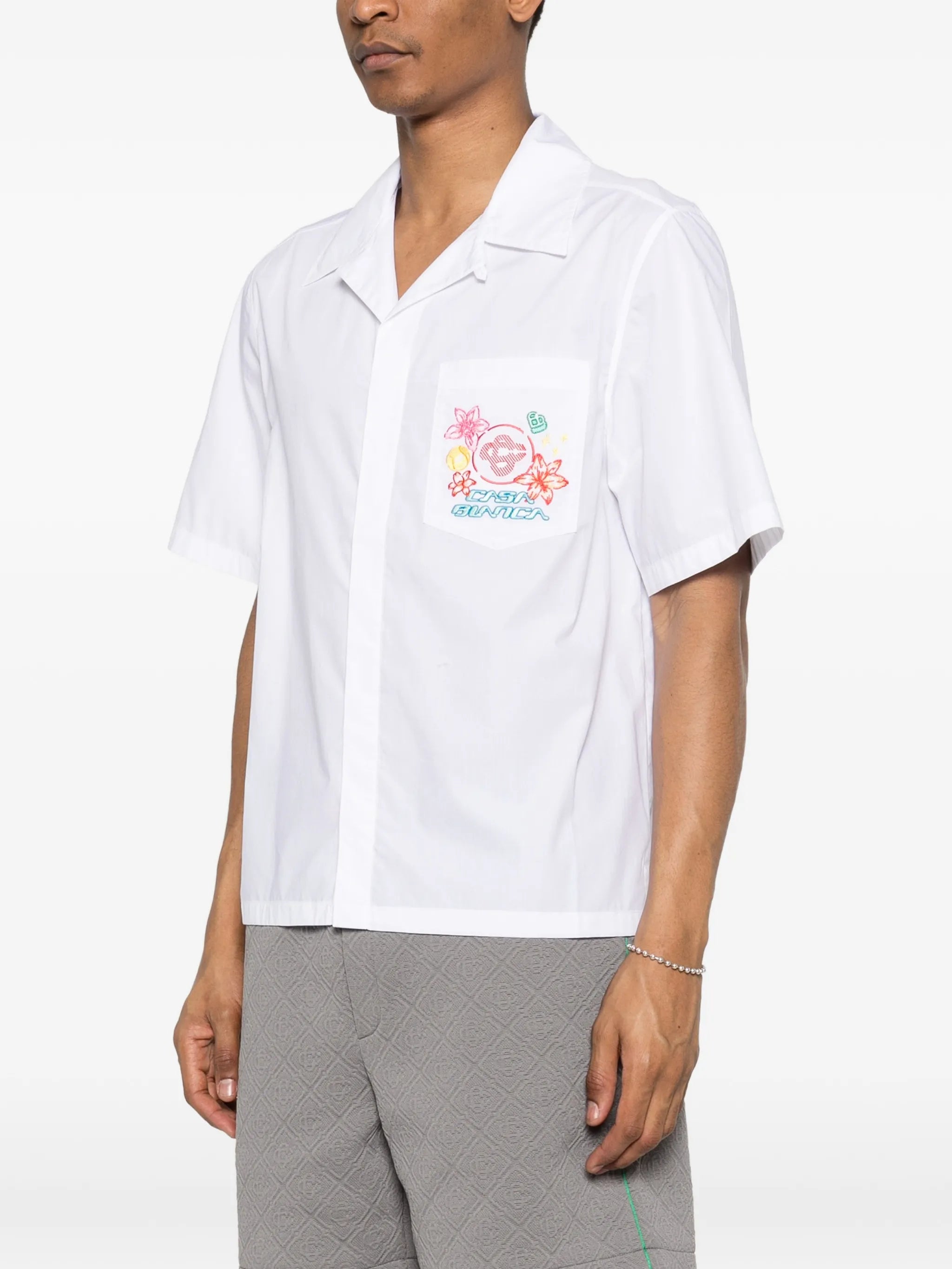 Collage D'Icones Graphiques embroidered shirt