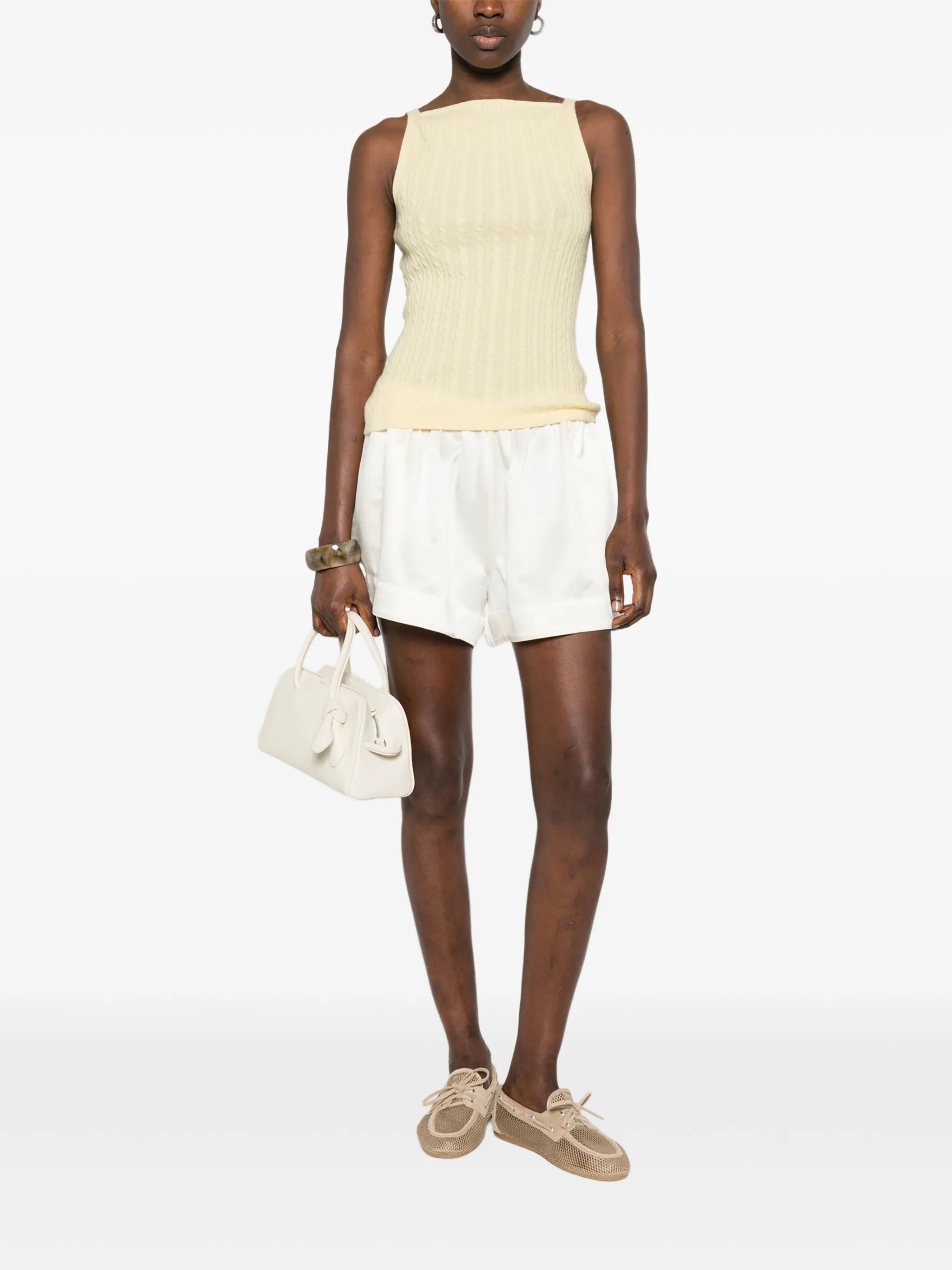 elasticated-waistband shorts
