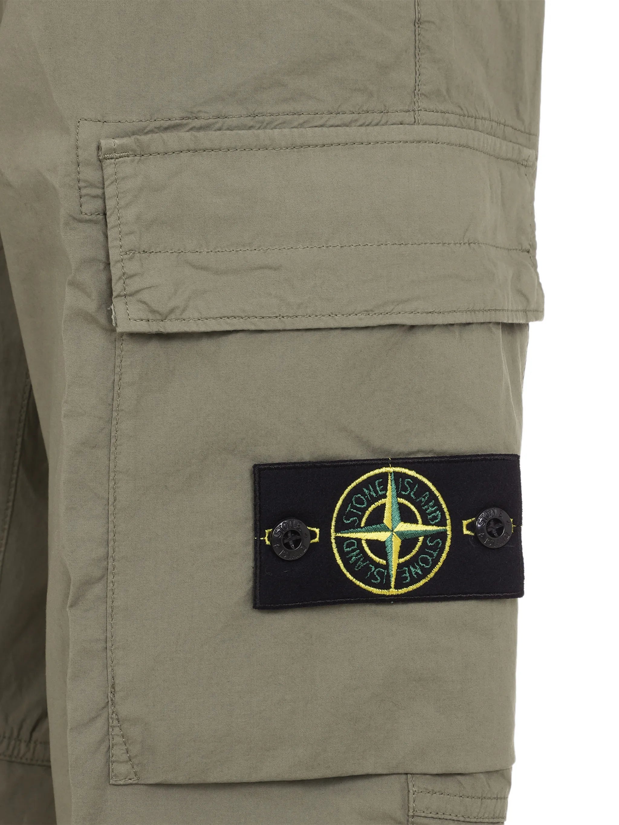 green cargo pants