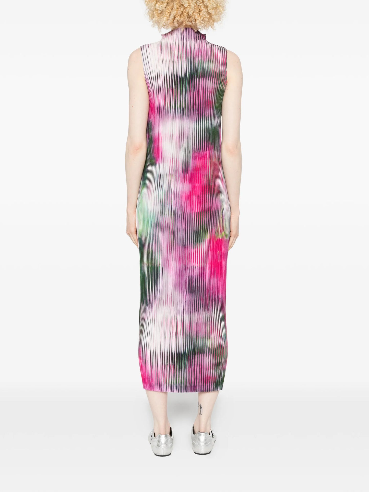 Obscure pleated midi dress