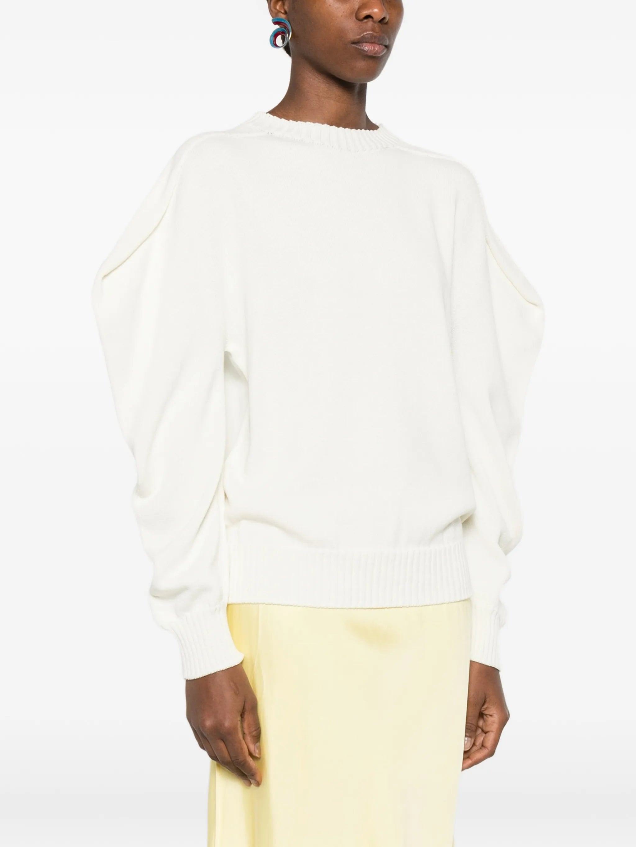 puffed-sleeve sweater