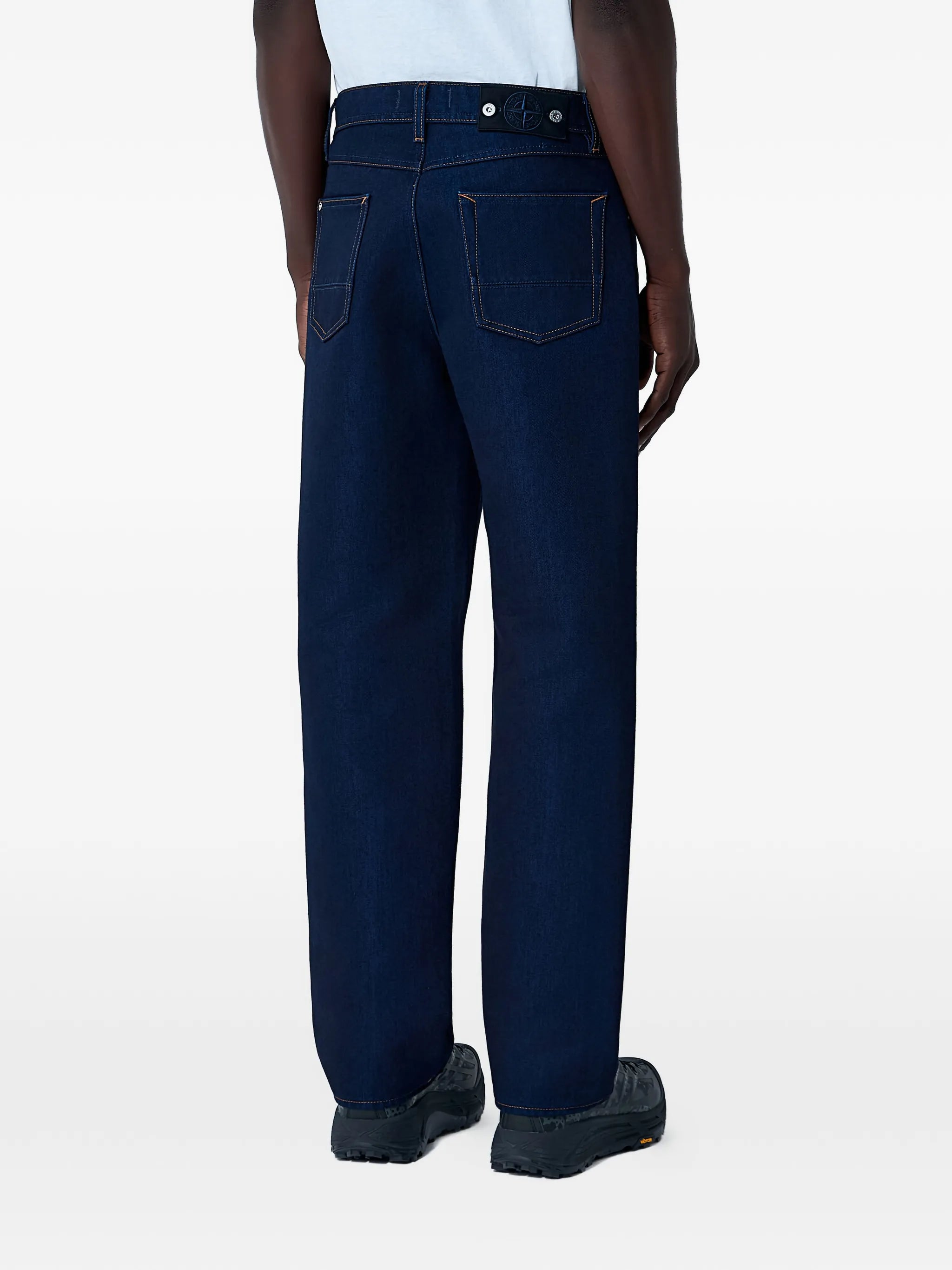belt-loops jeans