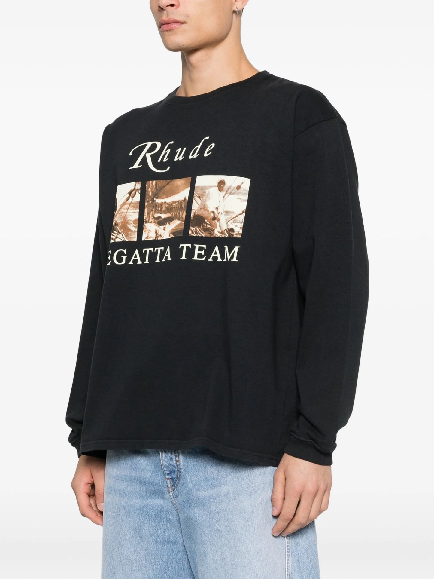 graphic-print T-shirt