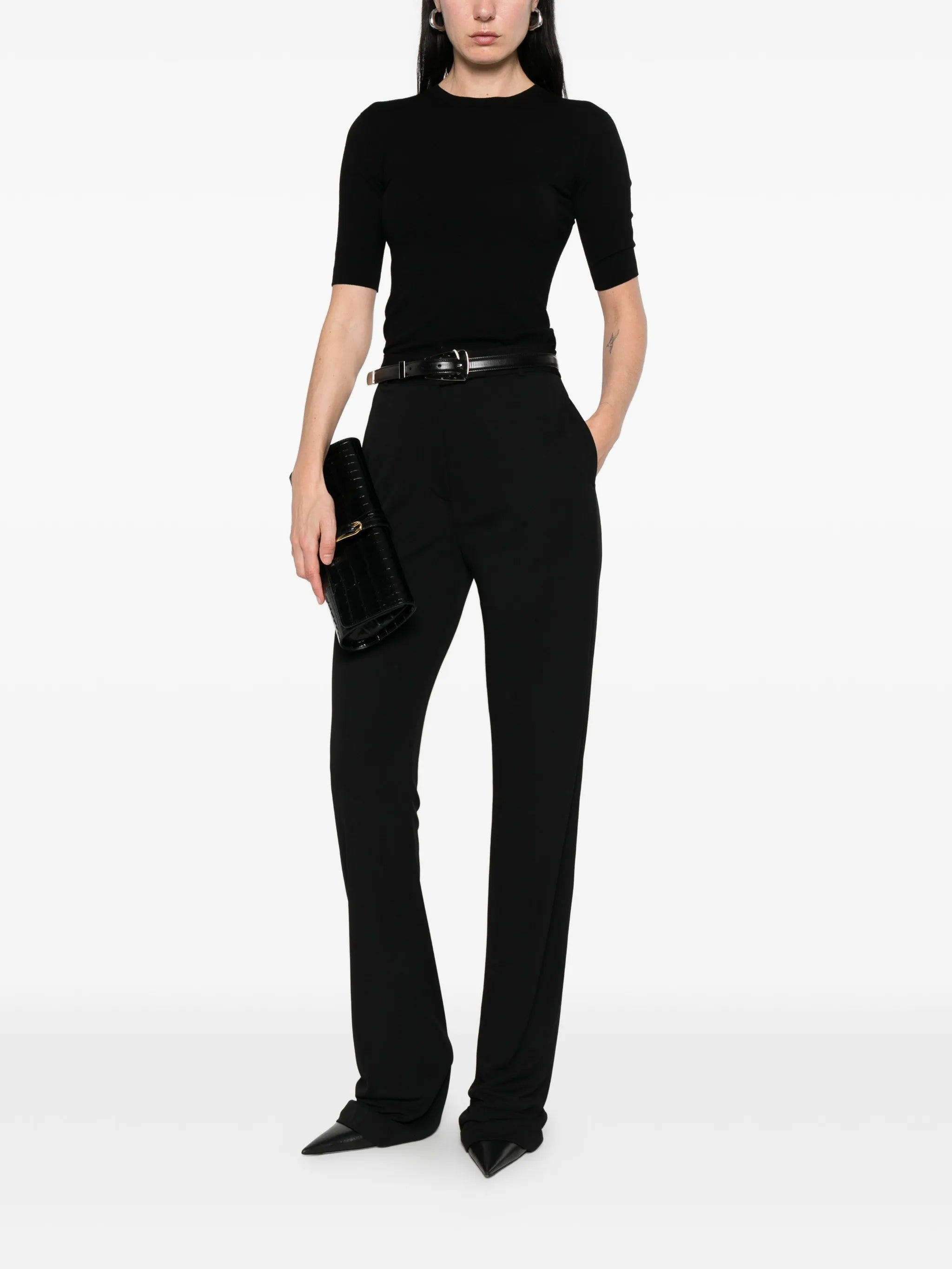 straight trousers