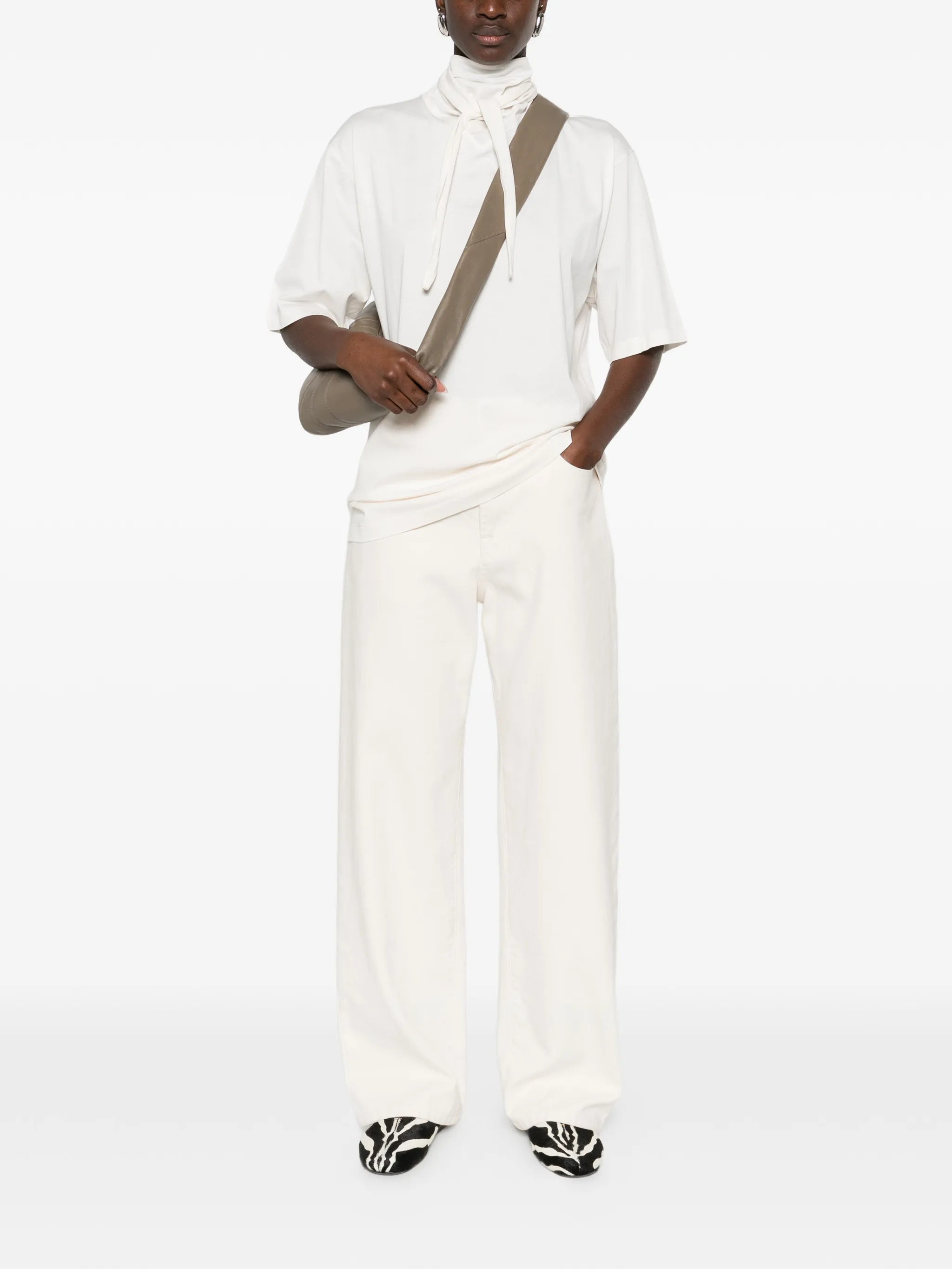 roll-neck short-sleeve T-shirt