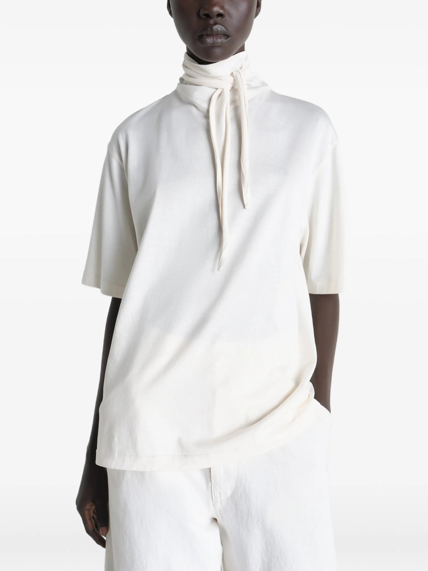 roll-neck short-sleeve T-shirt