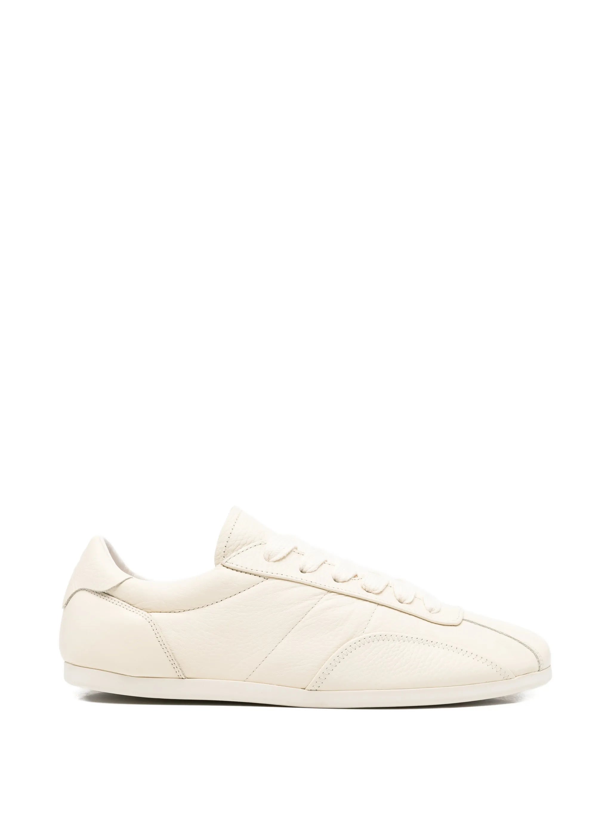 Low-Pro sneakers
