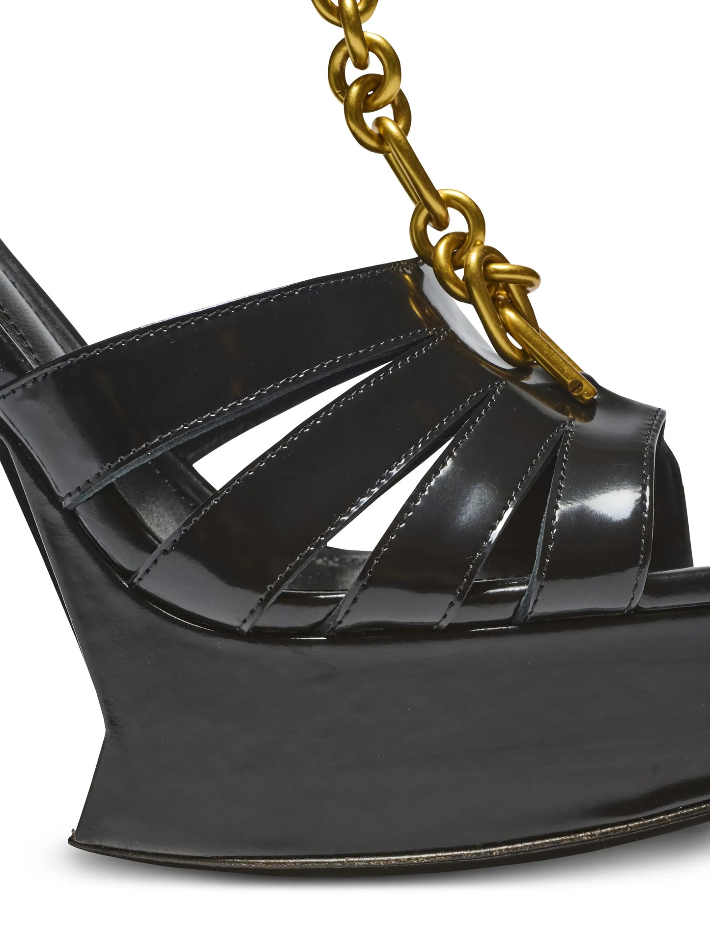 Sync platform sandals