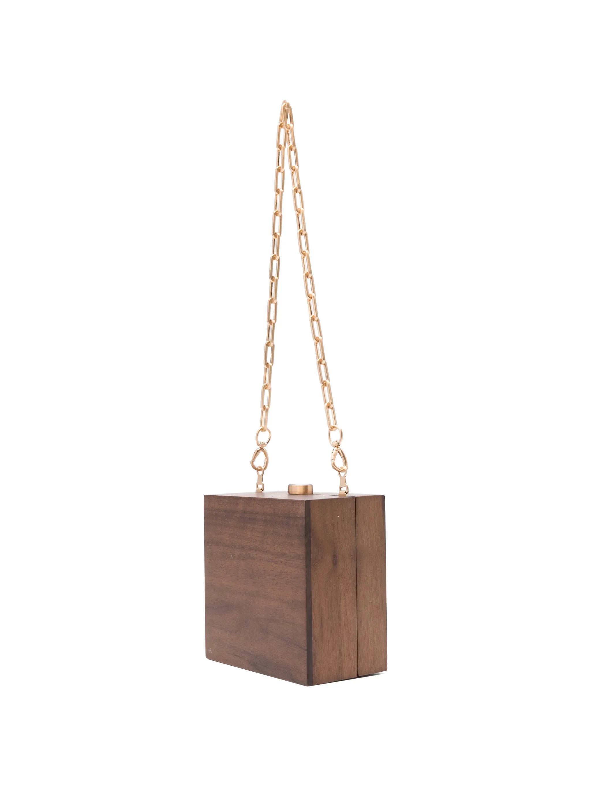 Tic Tac Toe chain clutch bag