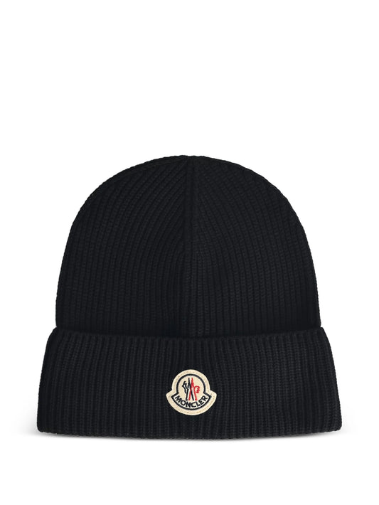 ribbed logo-patch hat