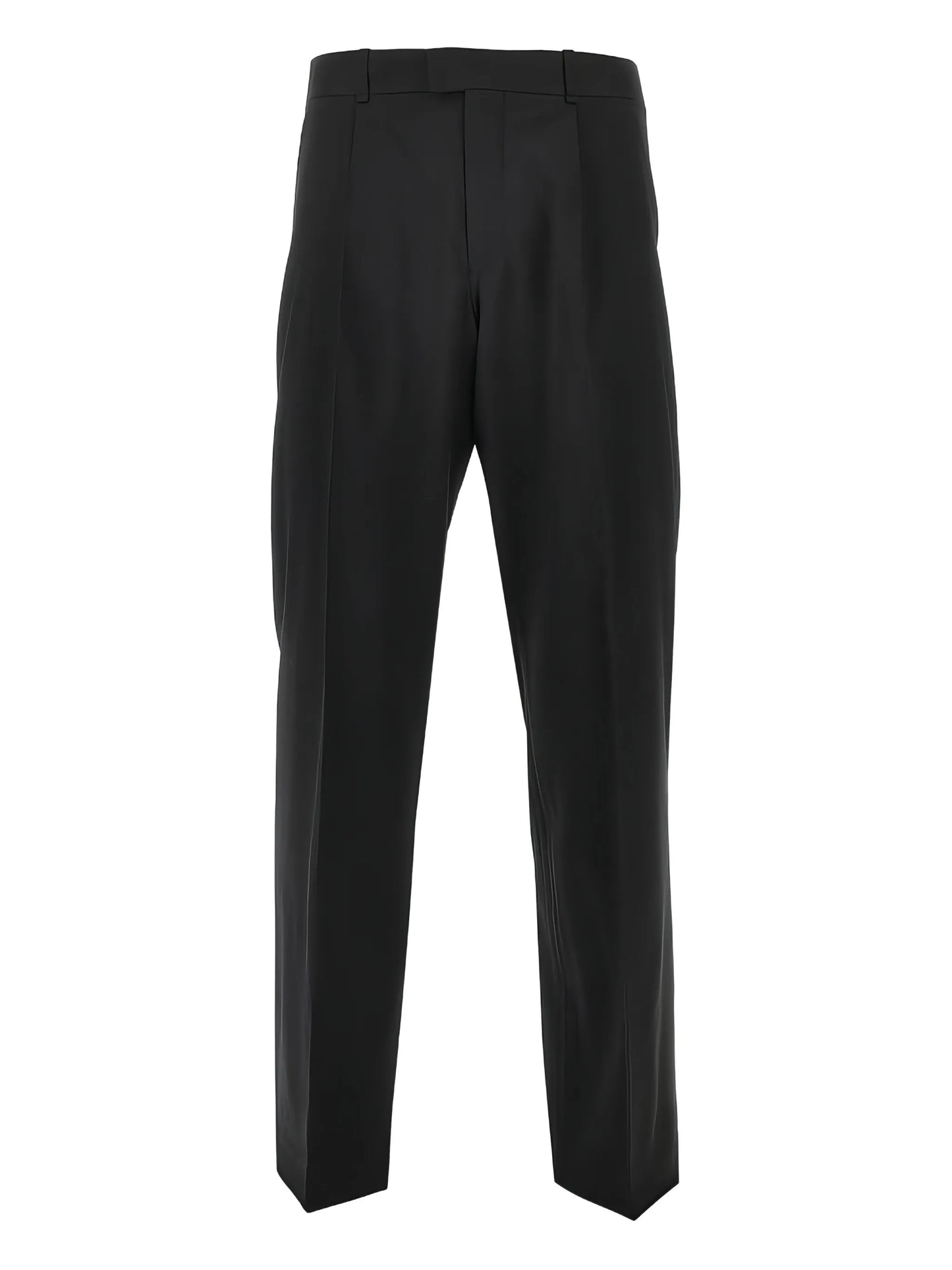 pleated trousers