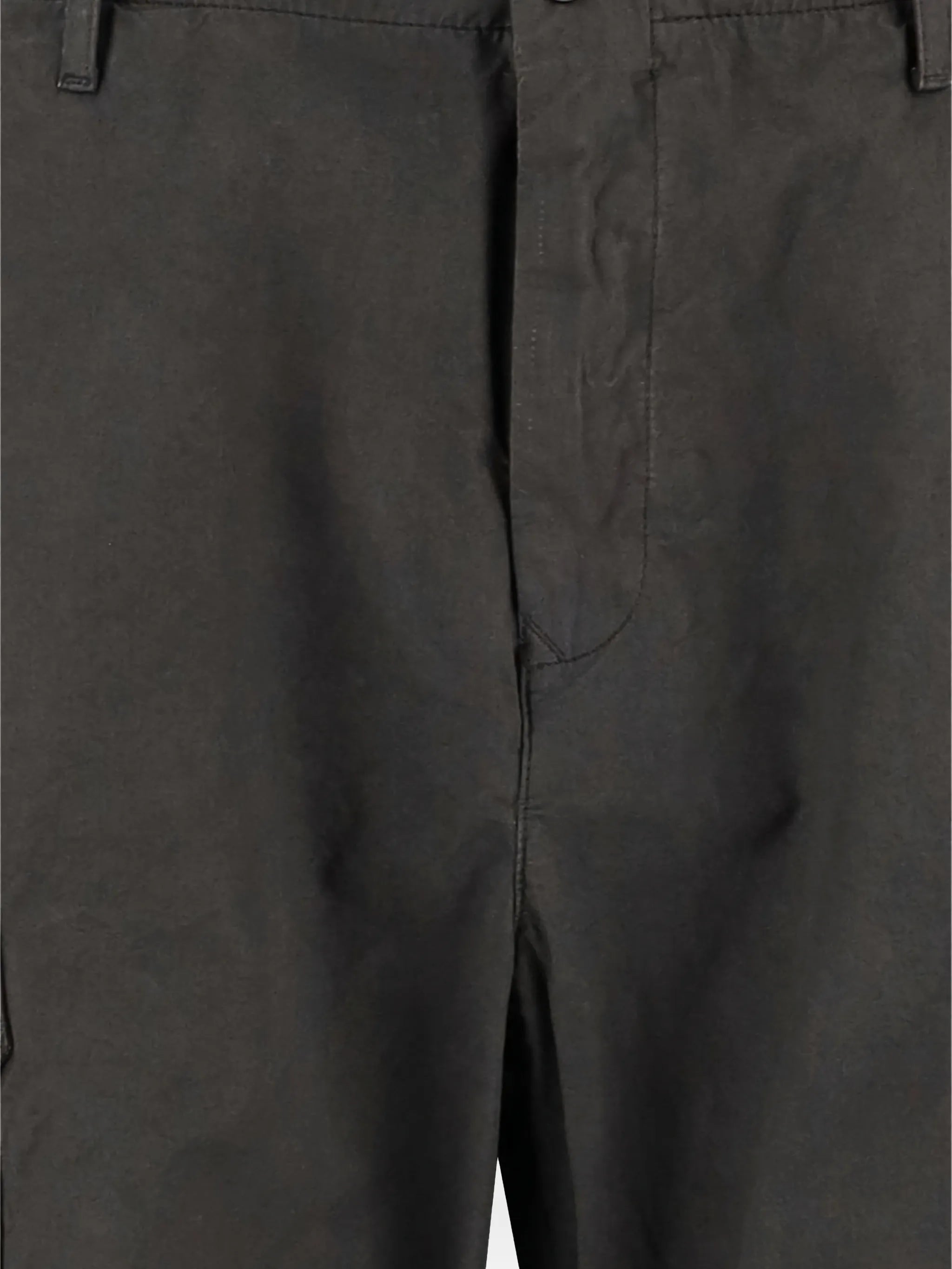 cargo-pockets straight-leg trousers