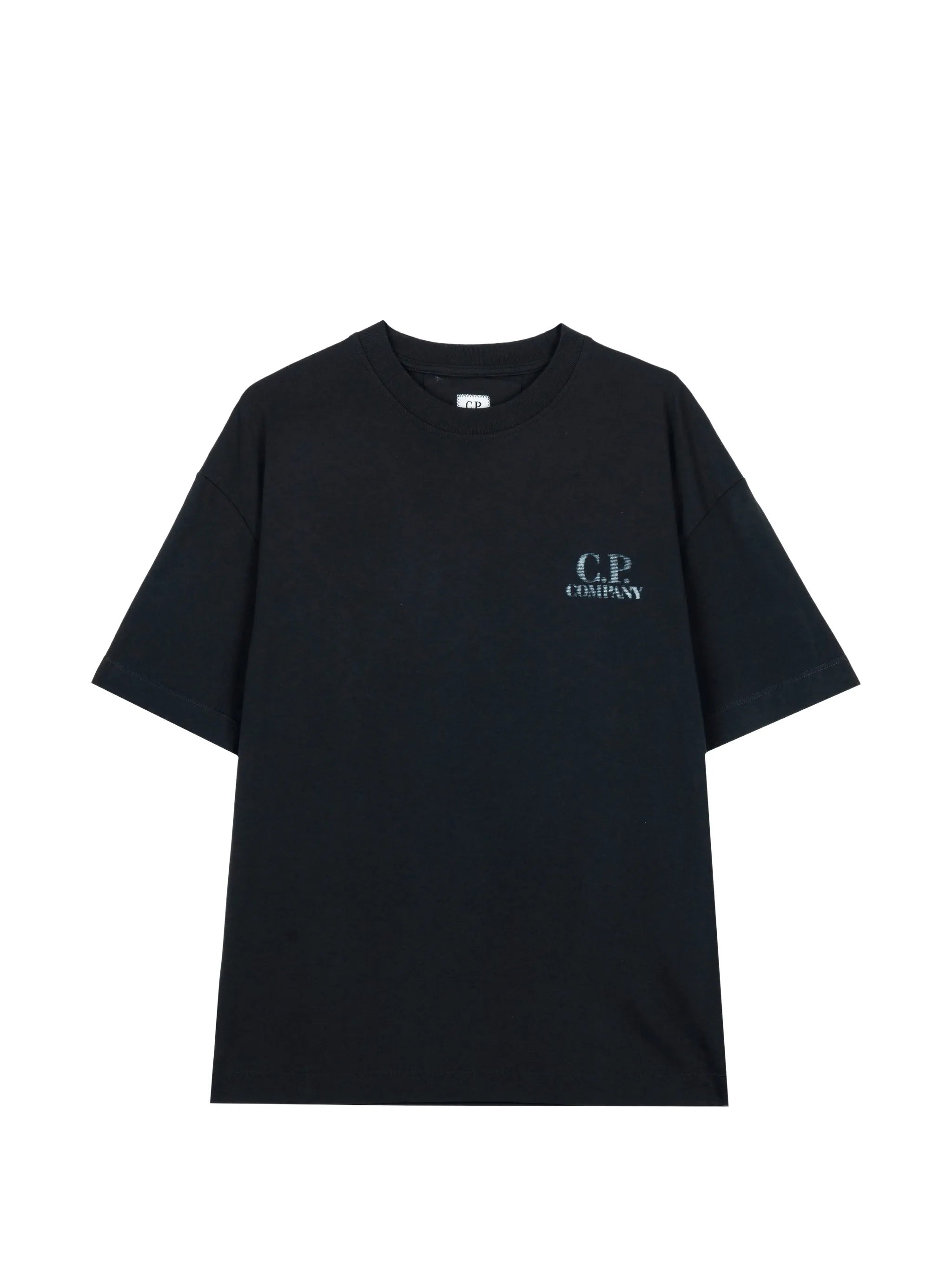 short-sleeved T-shirt