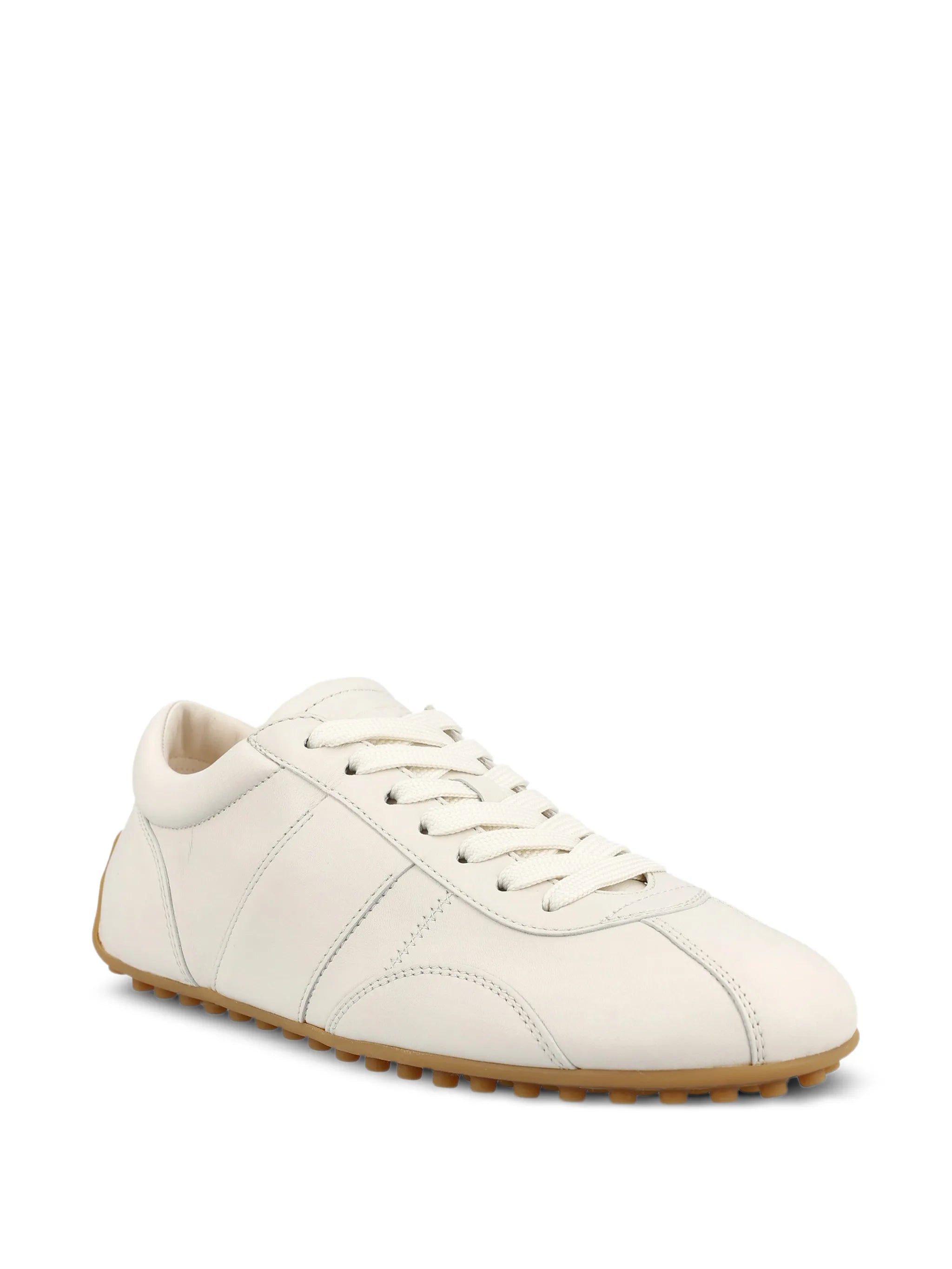 laces leather trainers