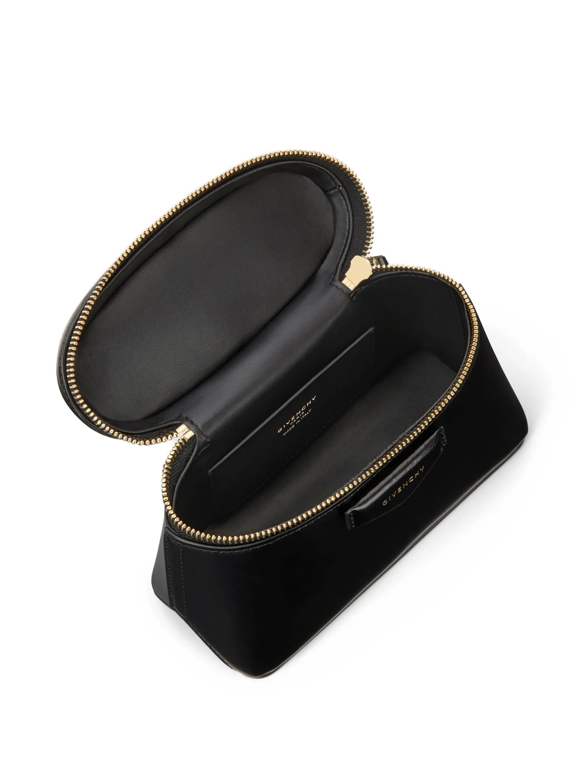 Antigona vanity bag in box leather with chain