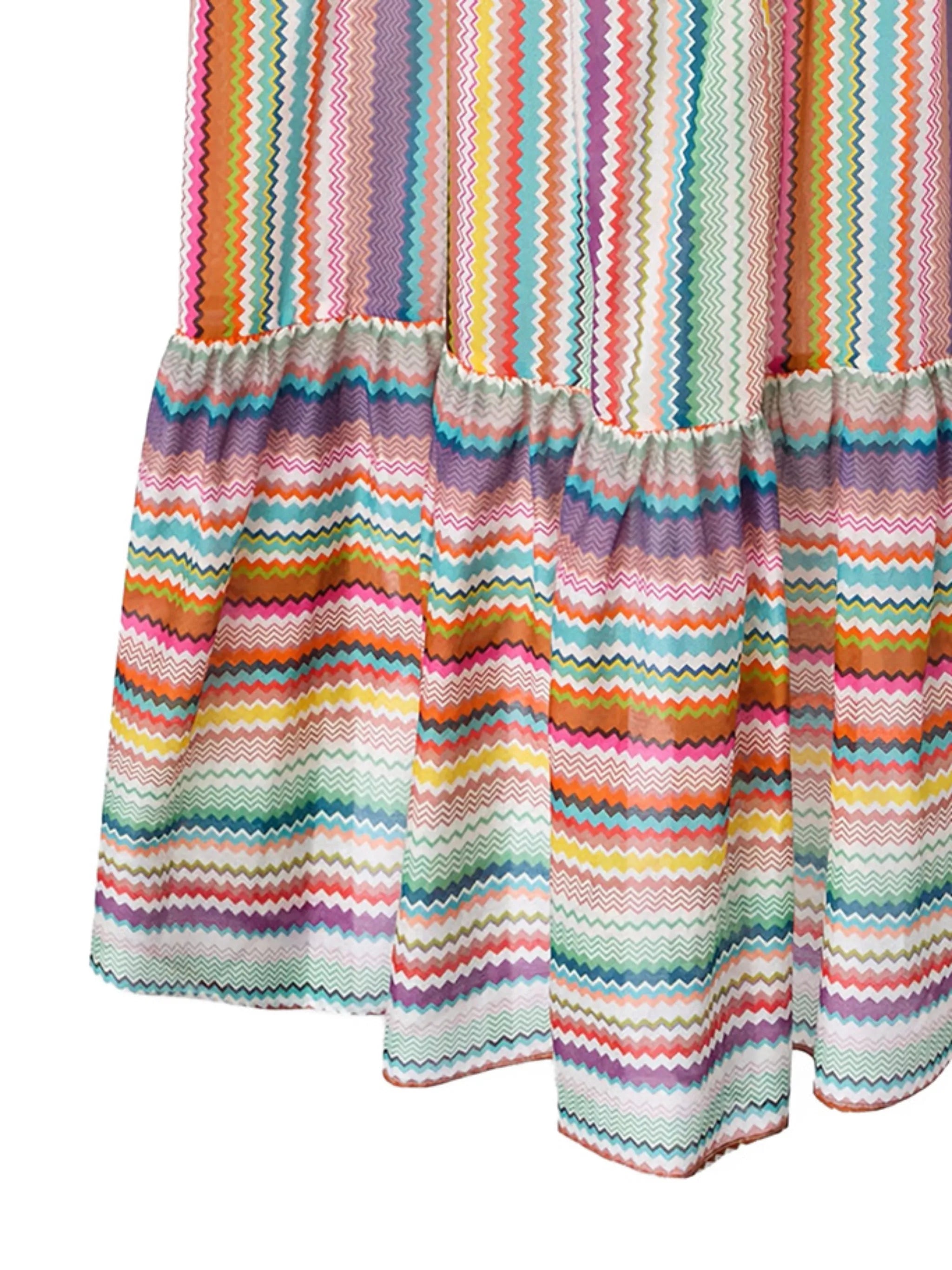 sleeveless zigzag-pattern maxi dress