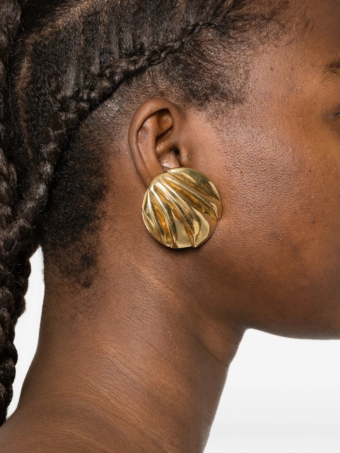 Chloé Pleats round earrings