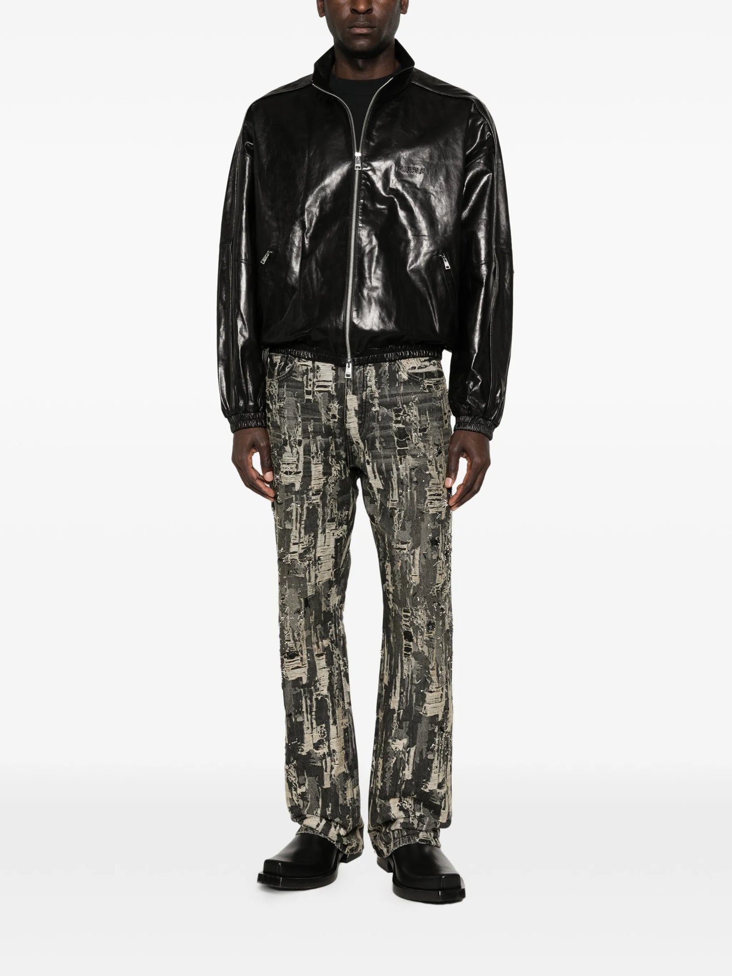 P026 beaded destroyed baggy jeans