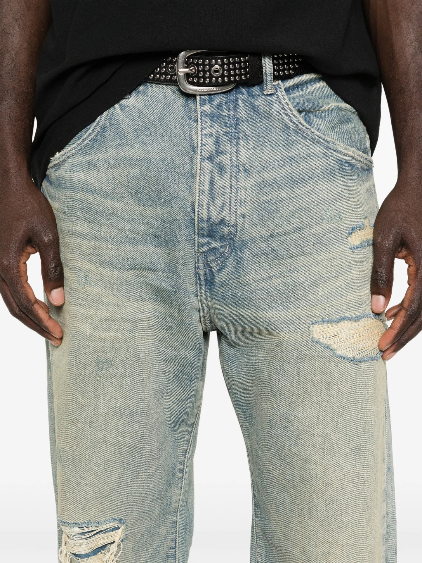 P018 destroyed baggy jeans