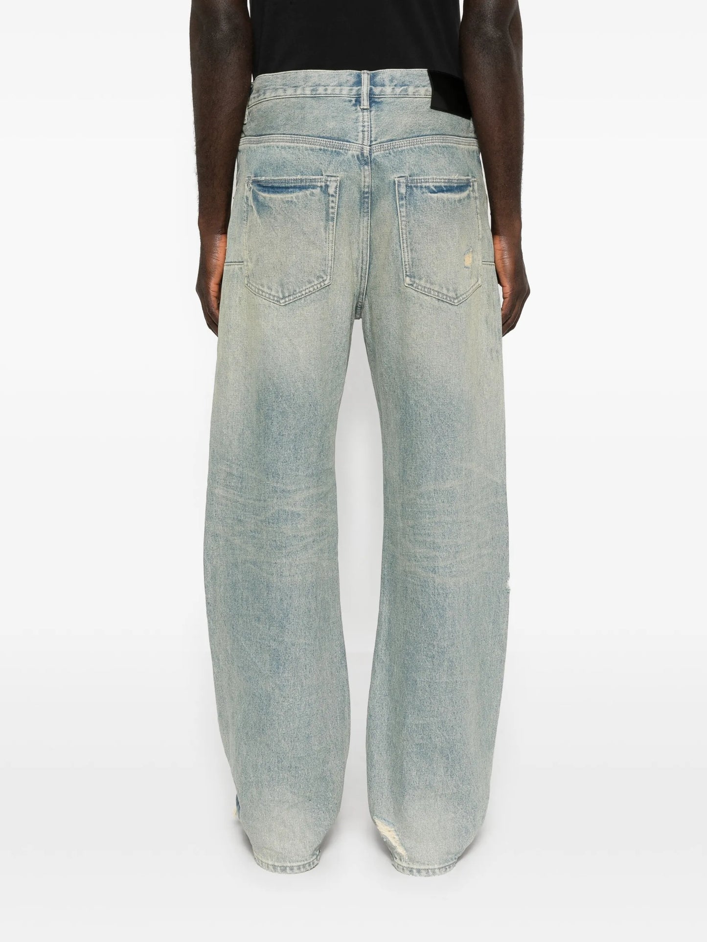 P018 destroyed baggy jeans